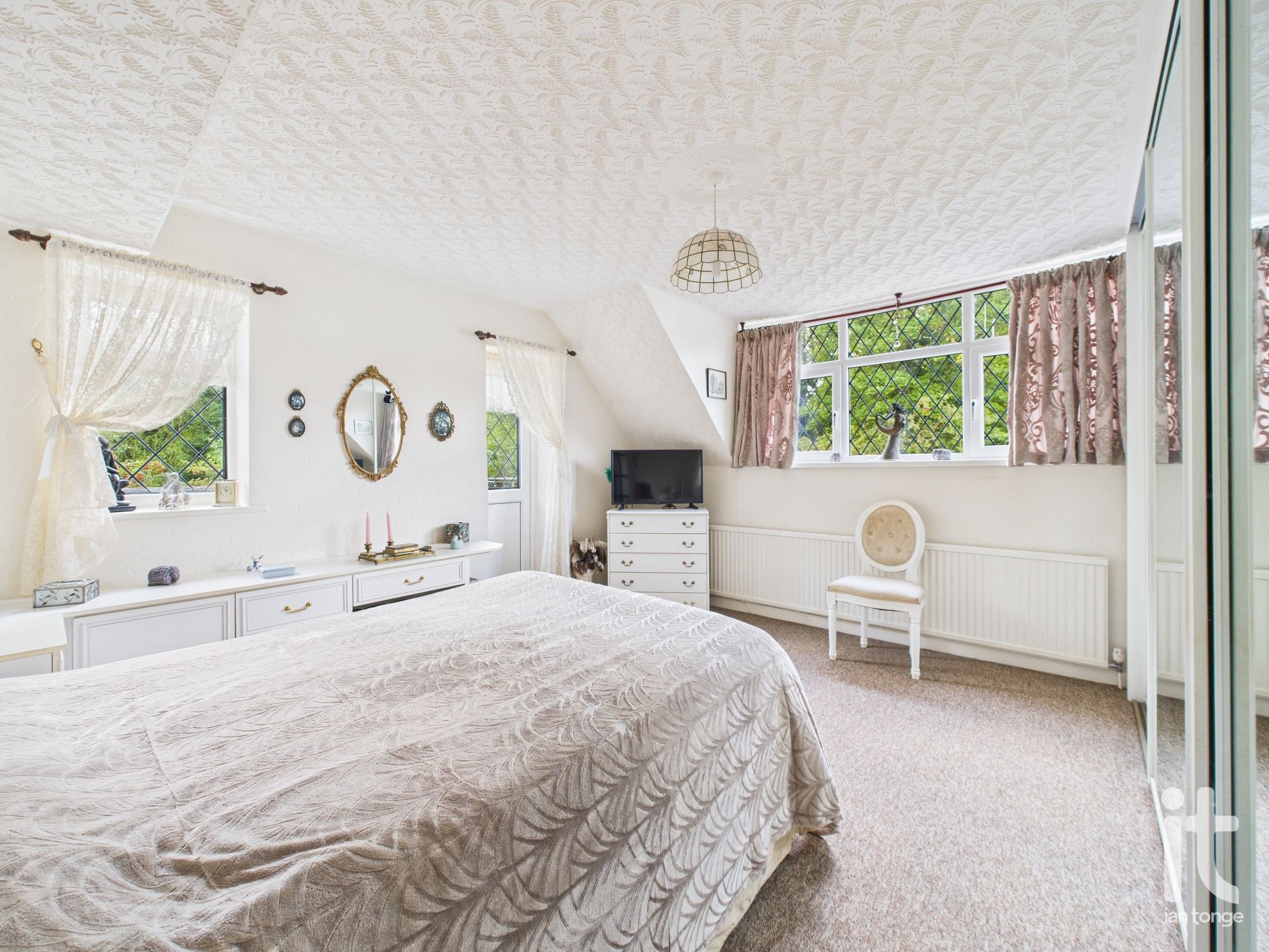 3 bedroom semi-detached dormer house Under Offer in Stockport - Photograph 16.