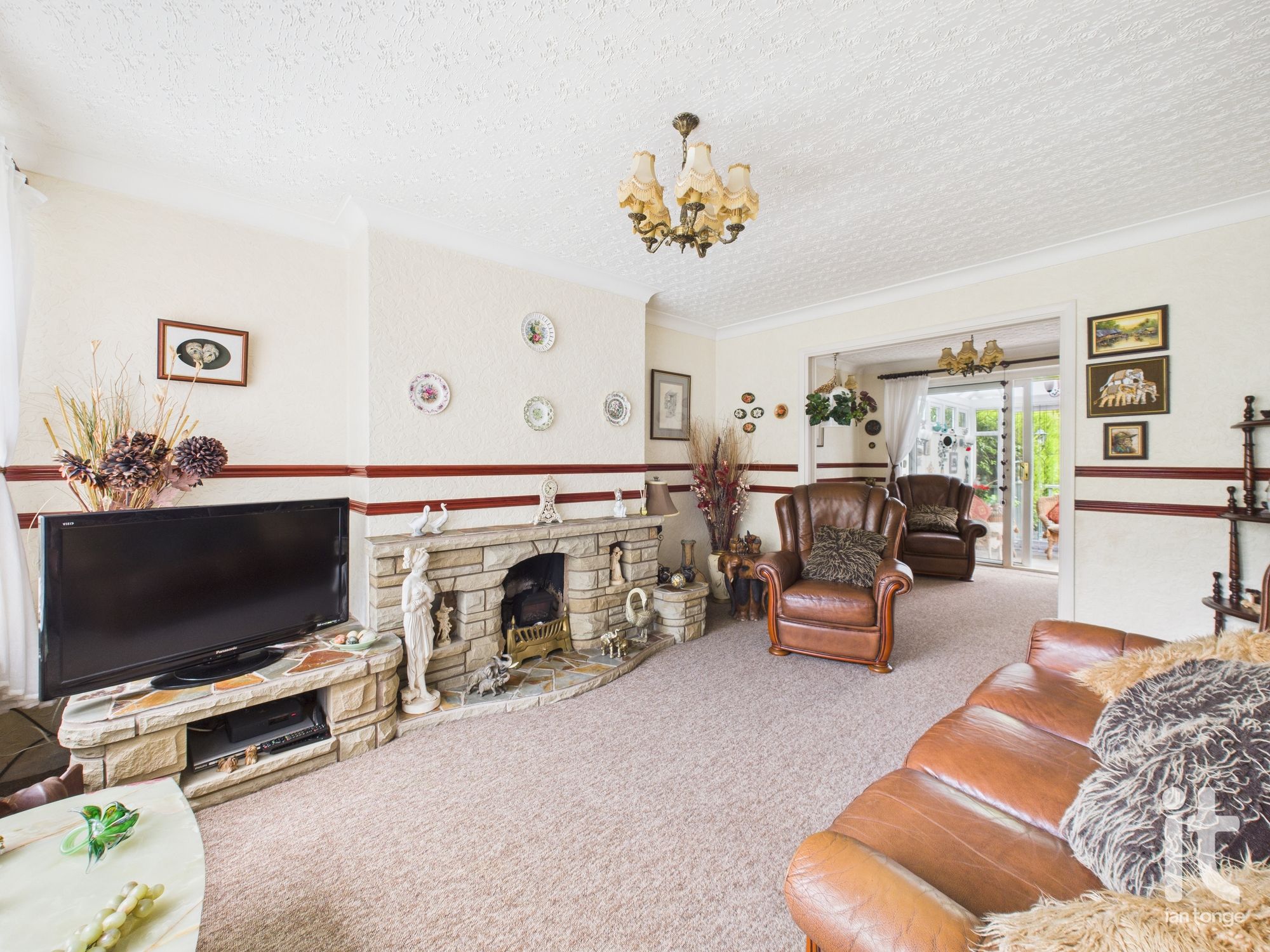 3 bedroom semi-detached dormer house Under Offer in Stockport - Photograph 4.