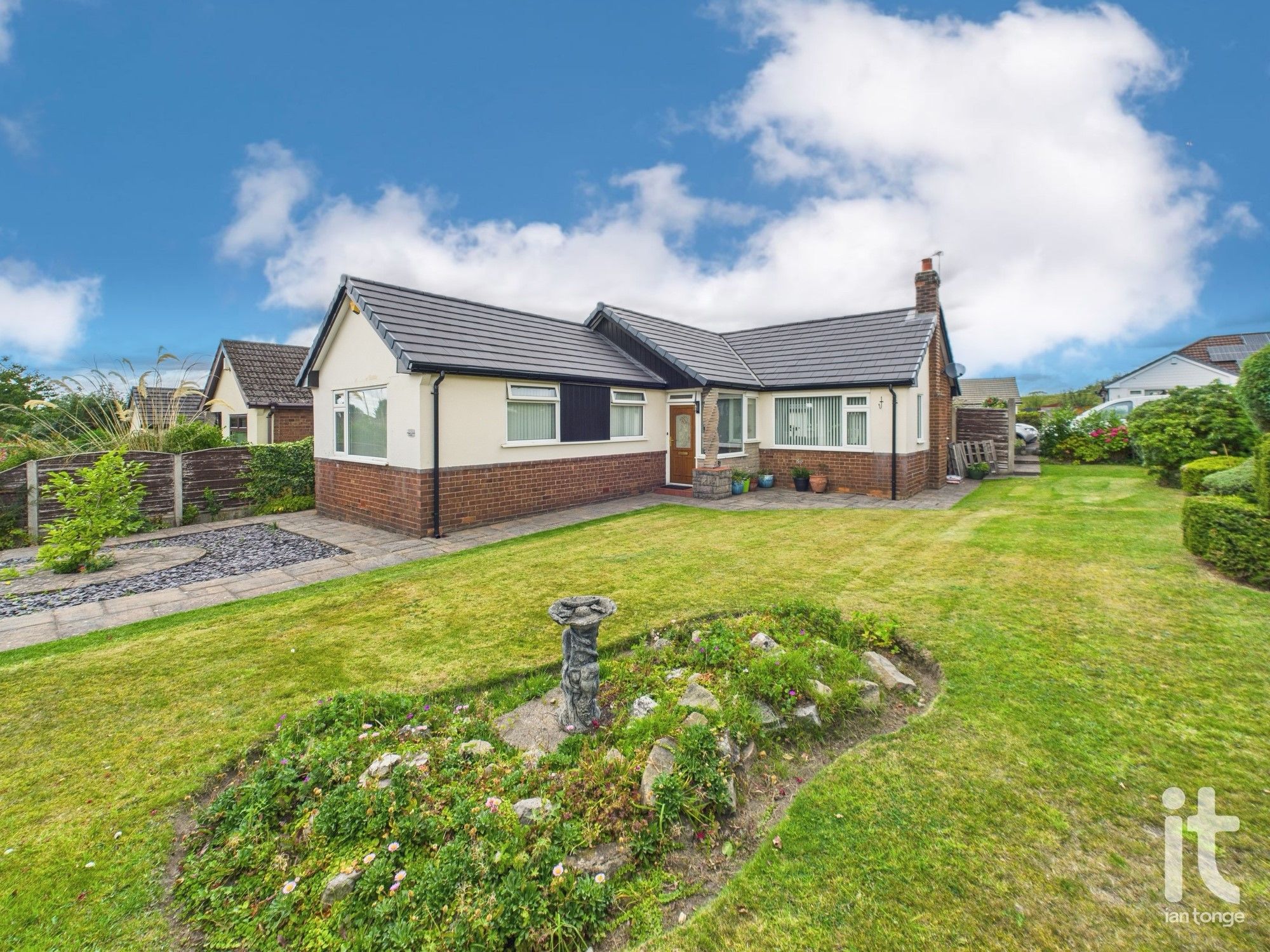2 bedroom detached bungalow For Sale in Stockport - Photograph 1.