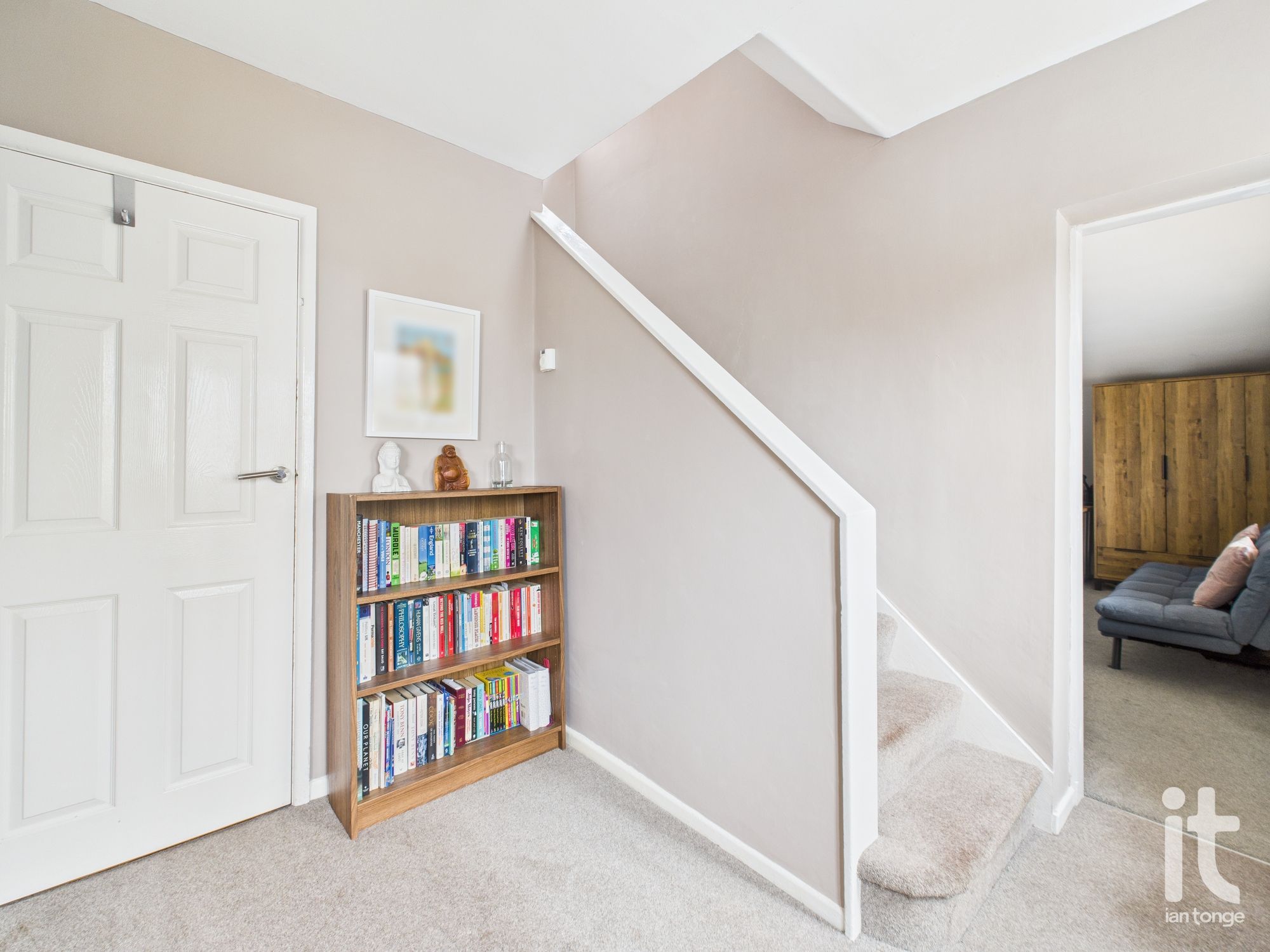 4 bedroom semi-detached house SSTC in Stockport - Photograph 5.