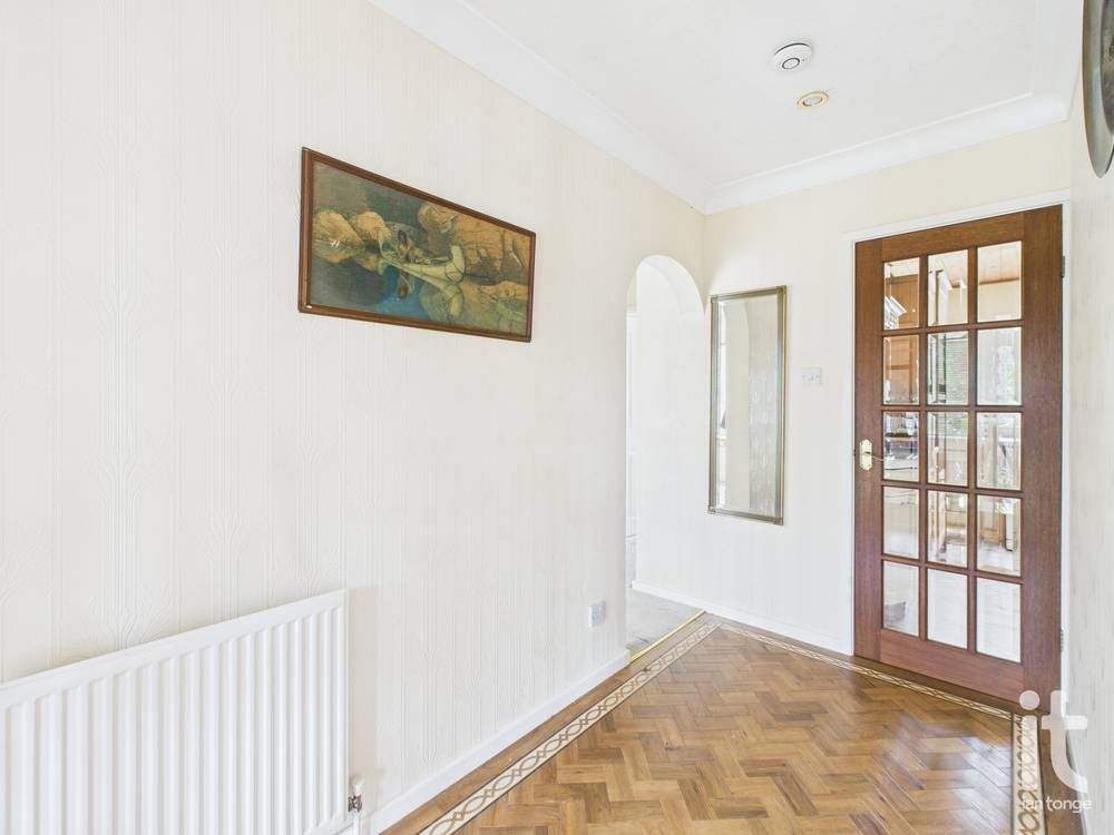 2 bedroom semi-detached bungalow Sold in Stockport - Photograph 5.