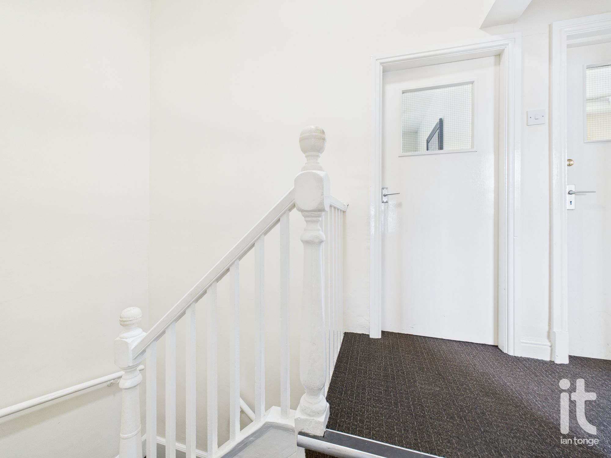 Office Under Offer in Stockport - Photograph 8.