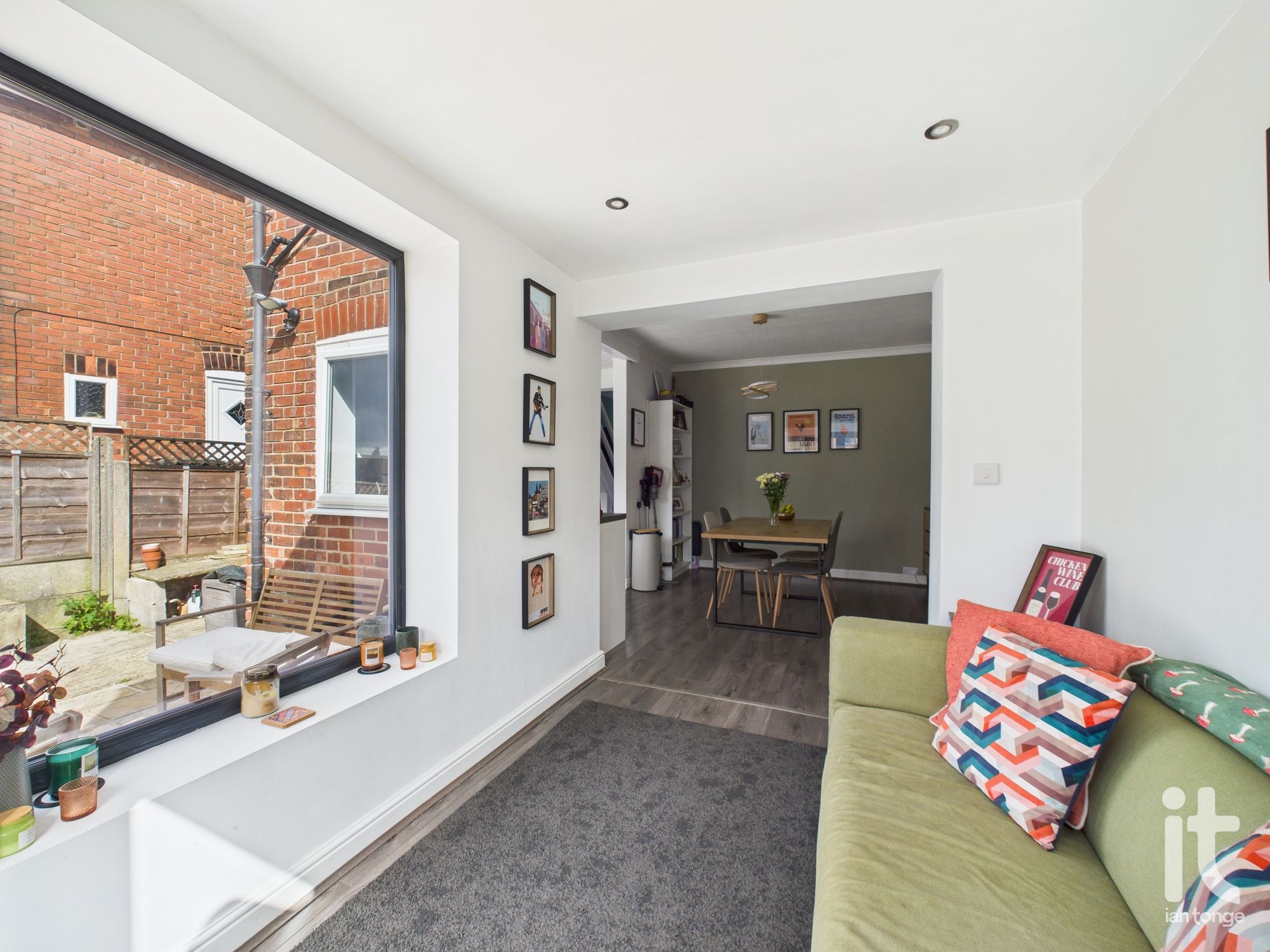 3 bedroom semi-detached house SSTC in Stockport - Photograph 13.