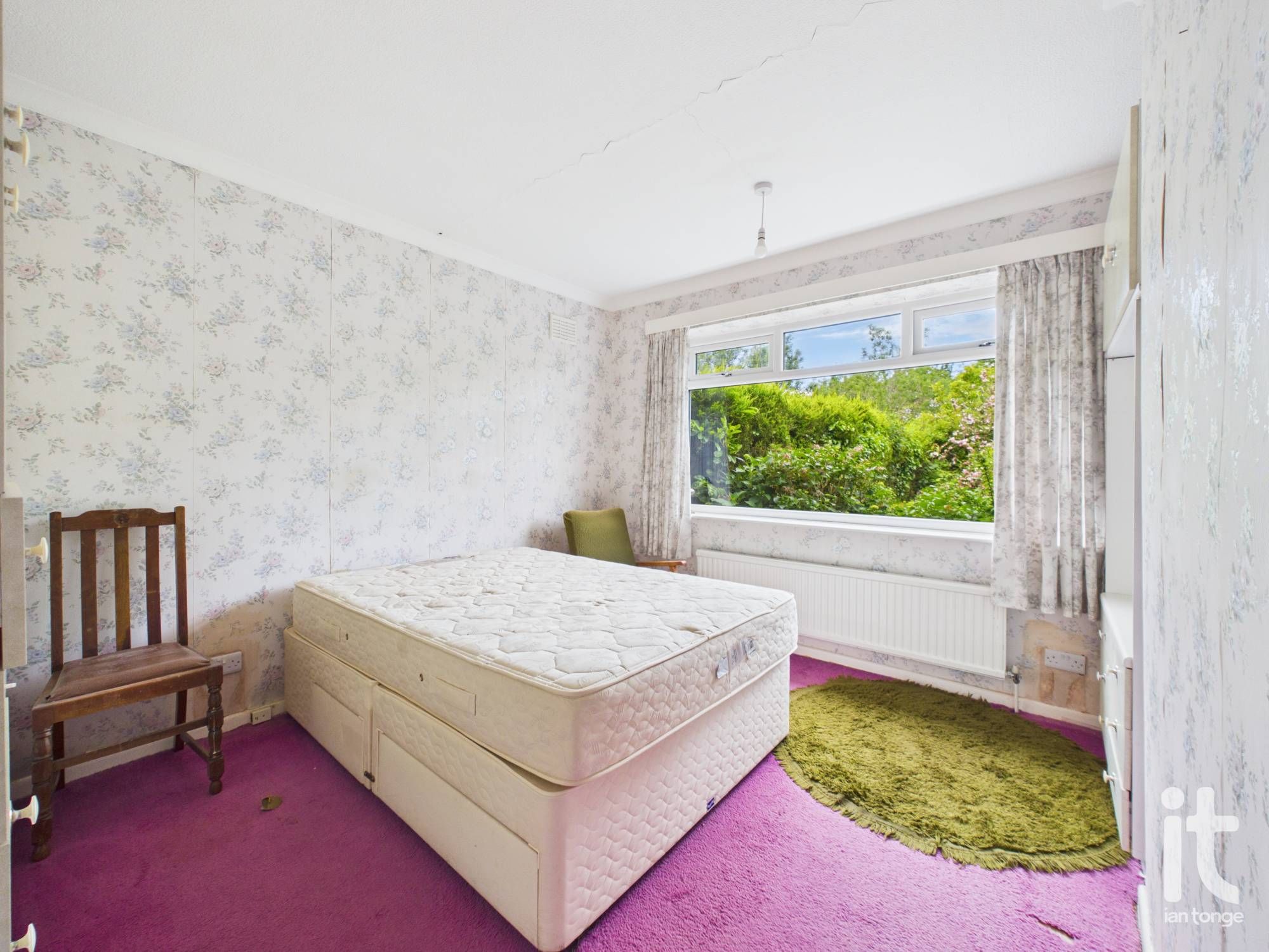 2 bedroom detached bungalow For Sale in Stockport - Photograph 10.
