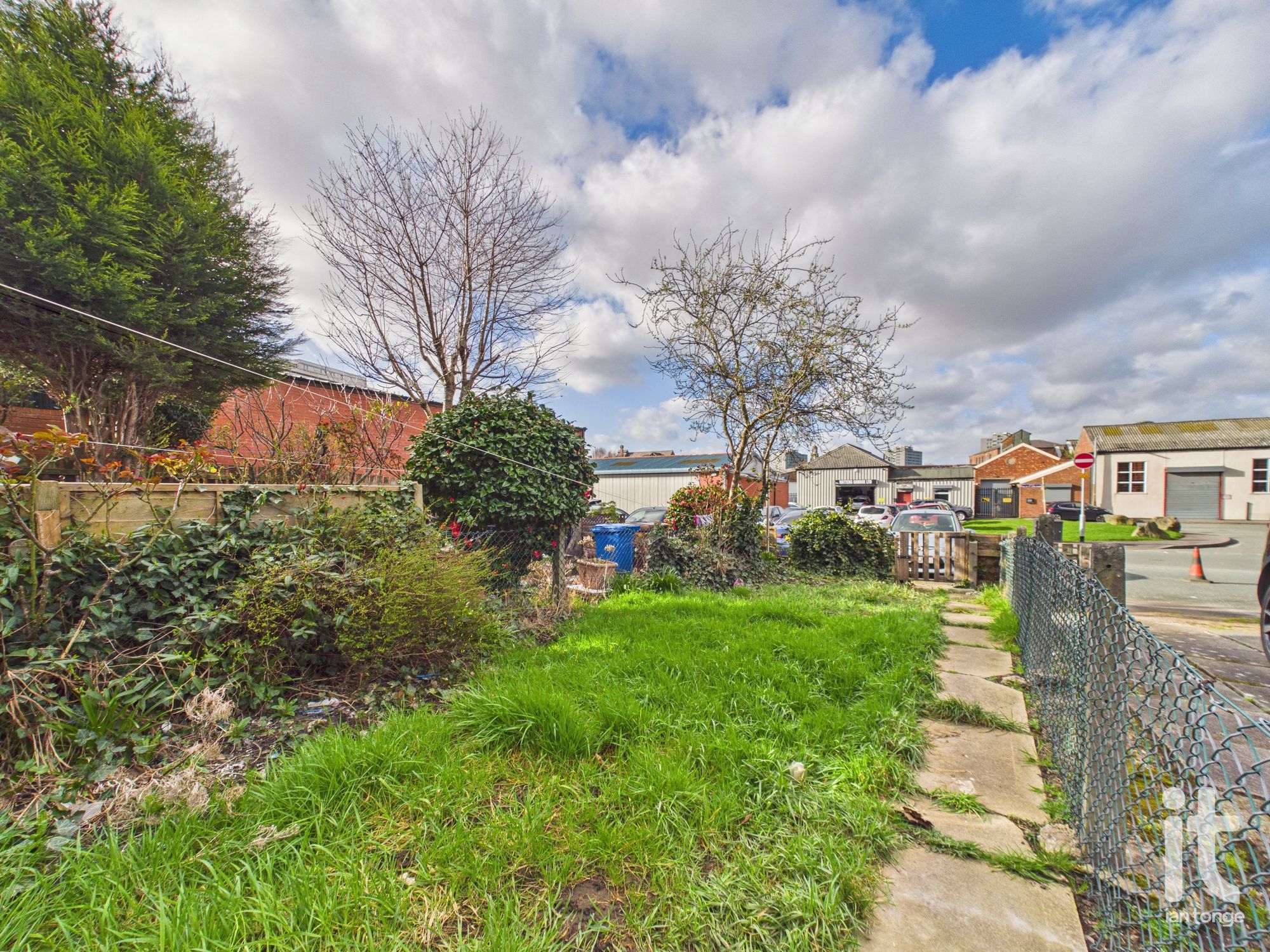 2 bedroom mid terraced house SSTC in Stockport - Photograph 3.