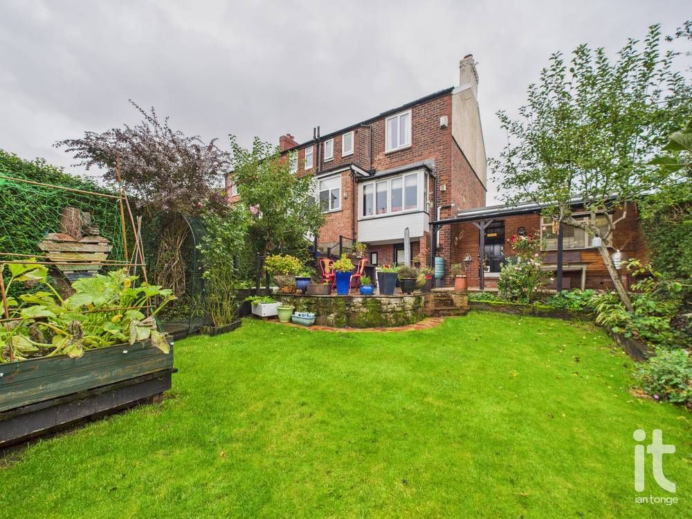 4 bedroom semi-detached house For Sale in Stockport - Photograph 4.