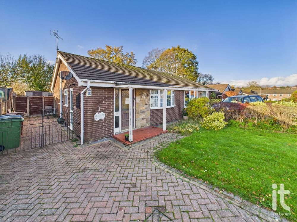 2 bedroom semi-detached bungalow Under Offer in Stockport - Photograph 1.