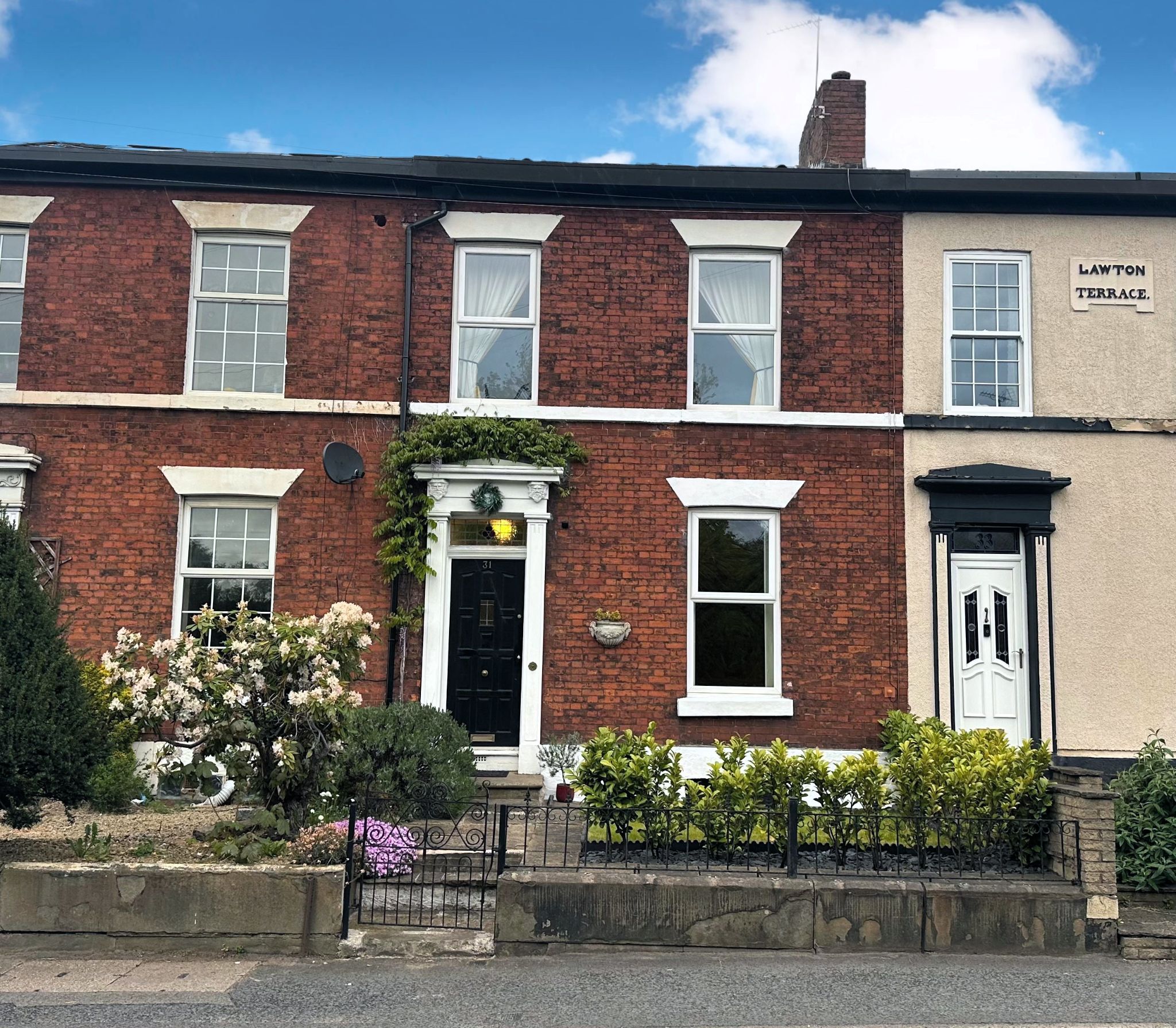 2 bedroom mid terraced house For Sale in Stockport - Photograph 1.