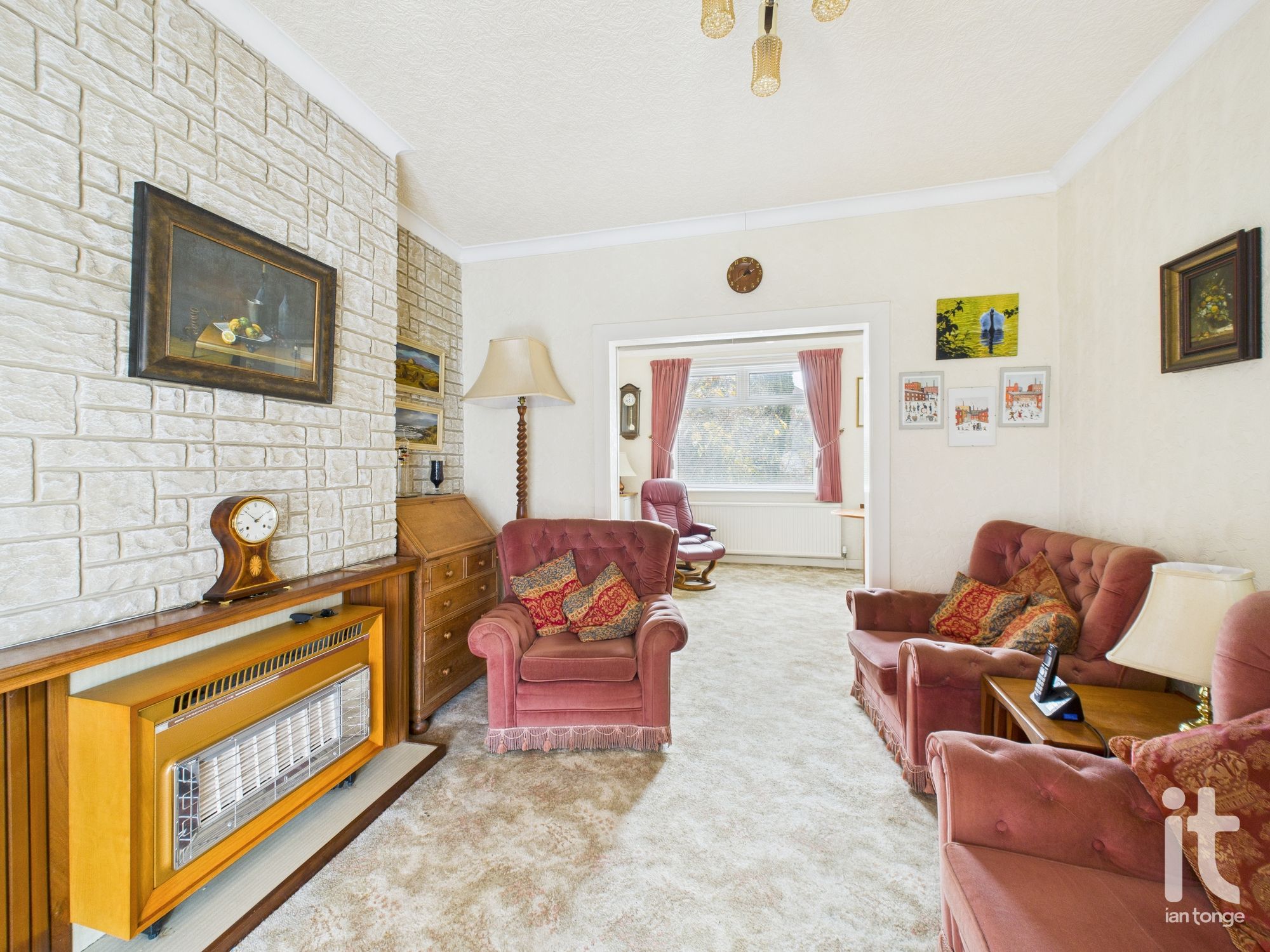 3 bedroom semi-detached house Under Offer in Stockport - Photograph 5.