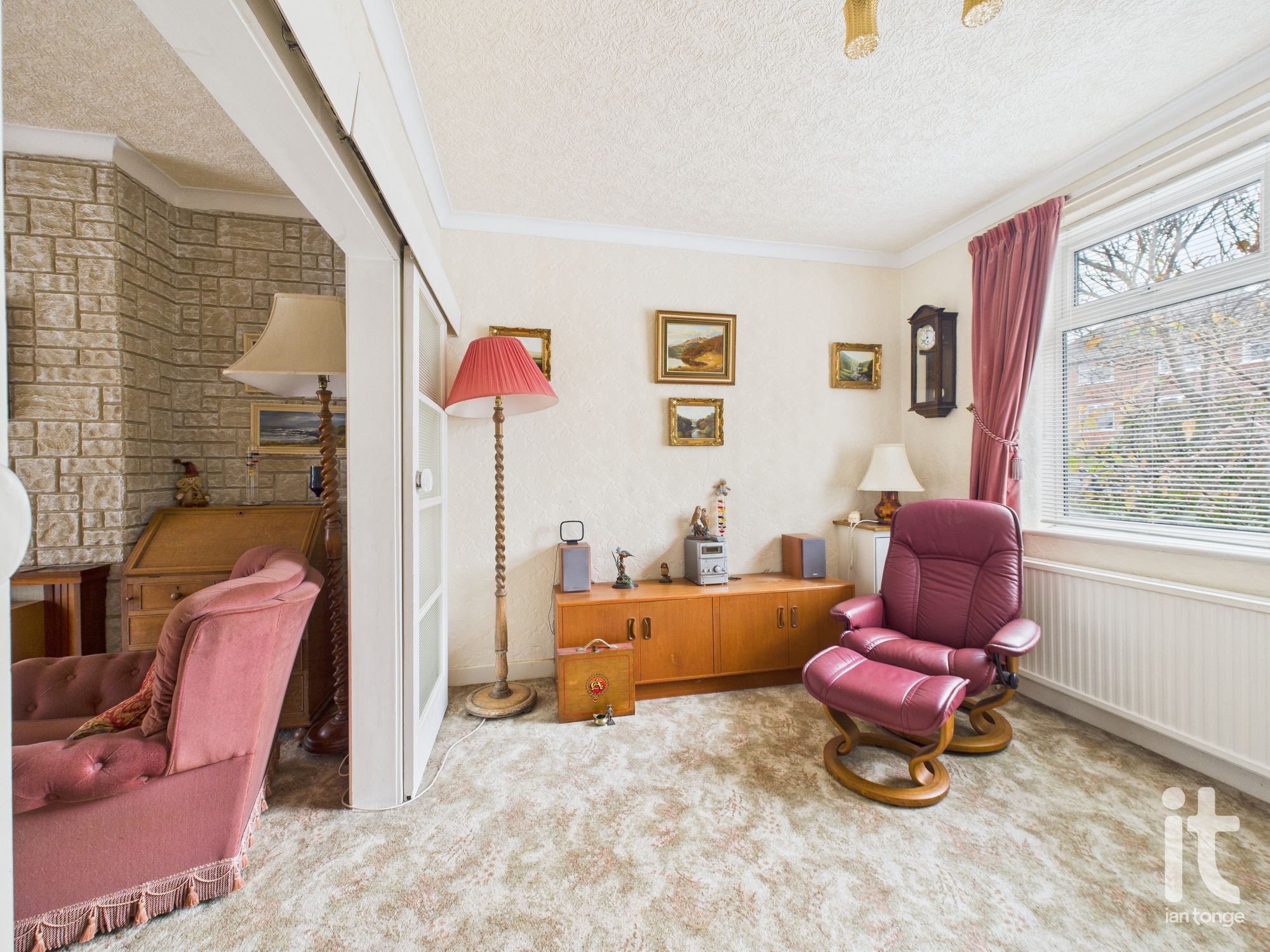 3 bedroom semi-detached house Under Offer in Stockport - Photograph 3.