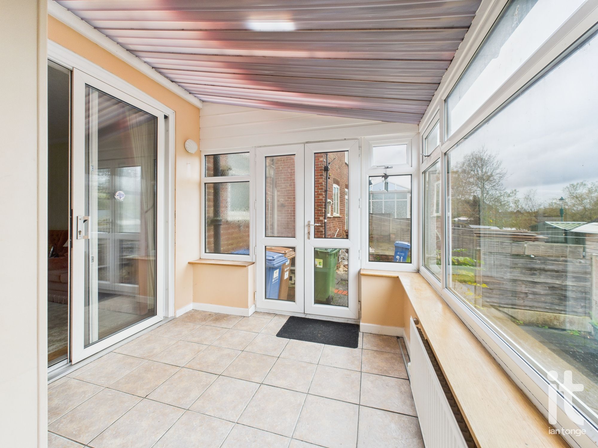 3 bedroom semi-detached house Under Offer in Stockport - Photograph 6.