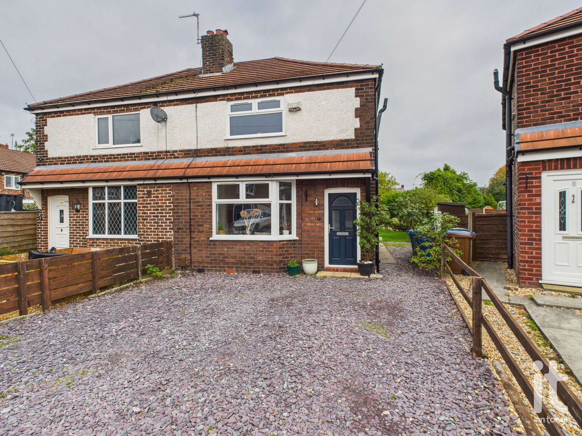 3 bedroom semi-detached house SSTC in Stockport - Photograph 2.