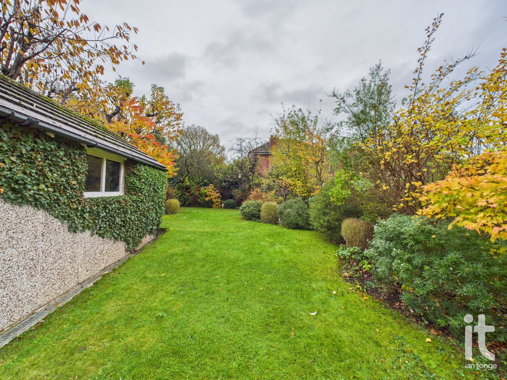 3 bedroom semi-detached house Sold in Stockport - Photograph 2.