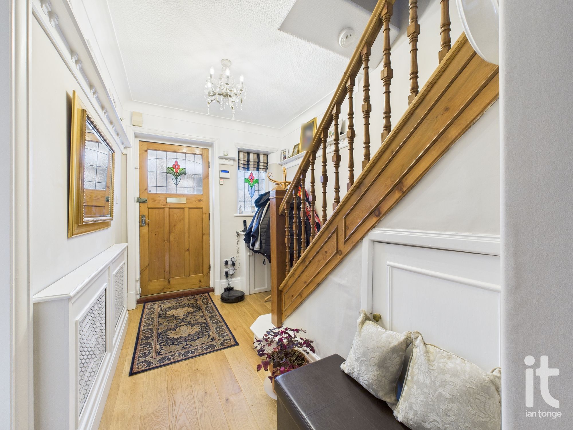 3 bedroom semi-detached house Sold in Stockport - Photograph 11.