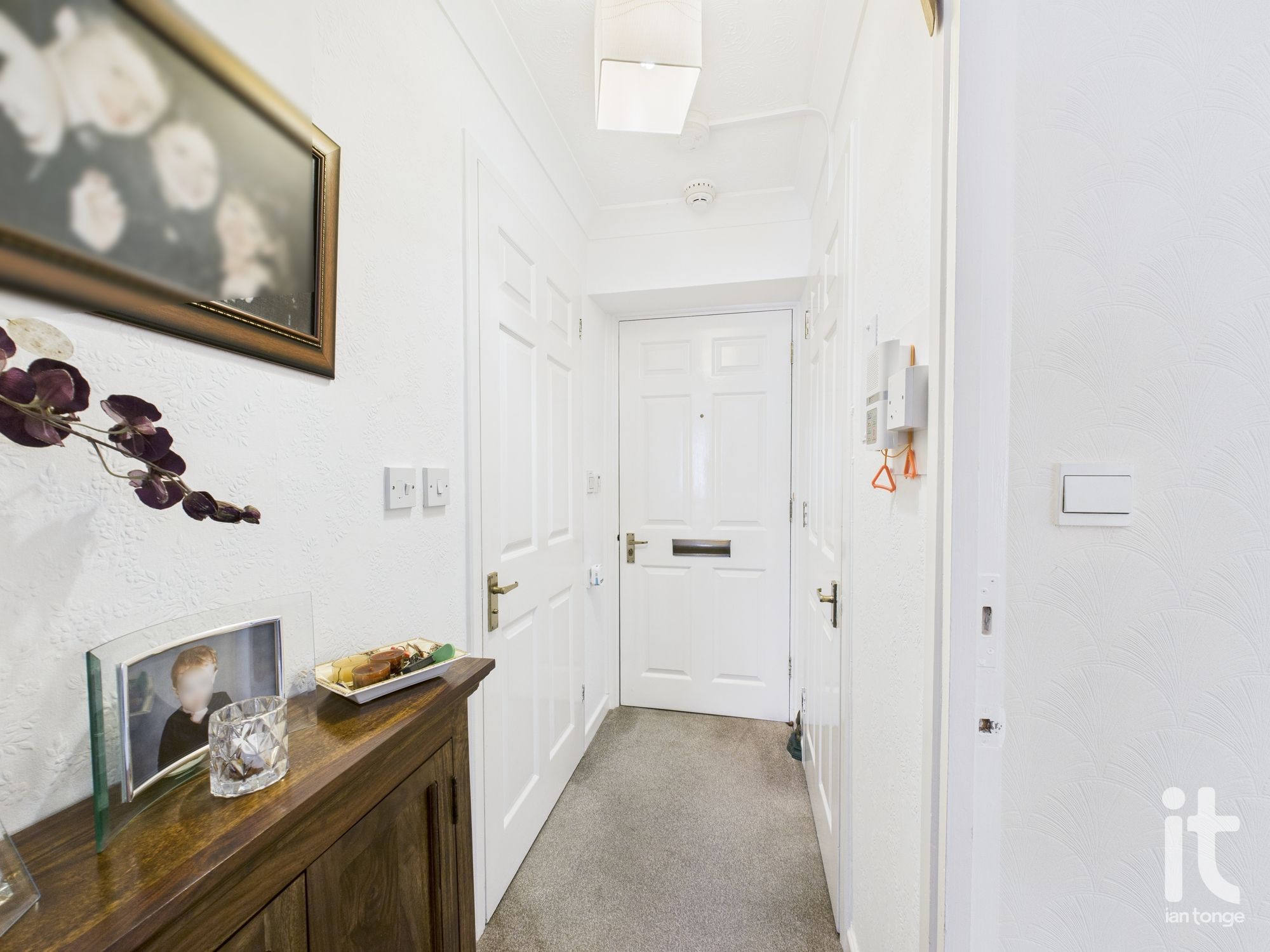 1 bedroom apartment flat/apartment Under Offer in Stockport - Photograph 5.