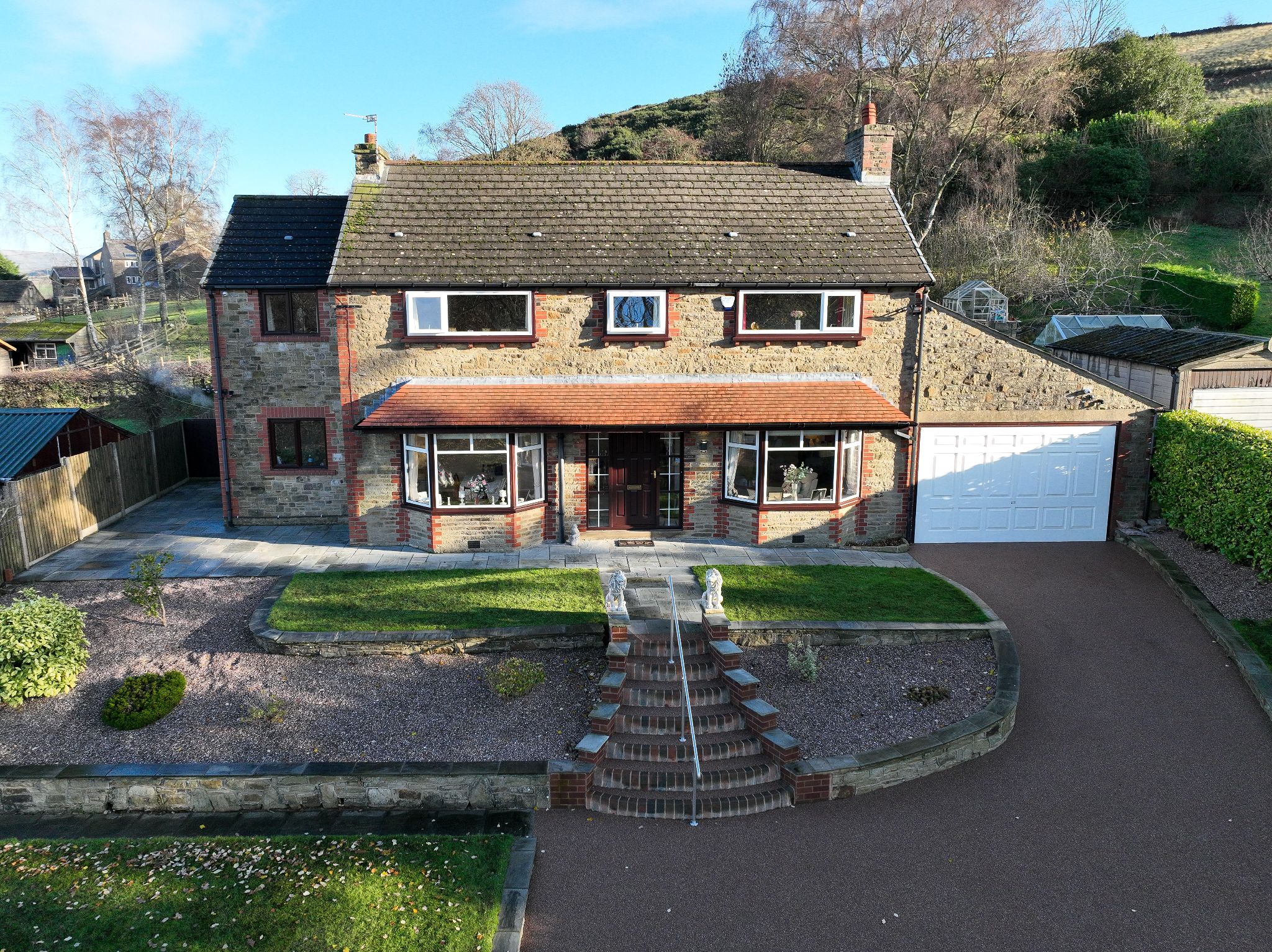 4 bedroom detached house Under Offer in High Peak - Photograph 23.