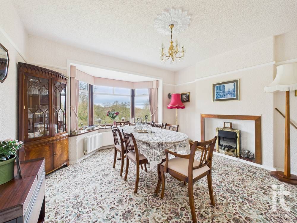 4 bedroom detached house Under Offer in High Peak - Photograph 7.