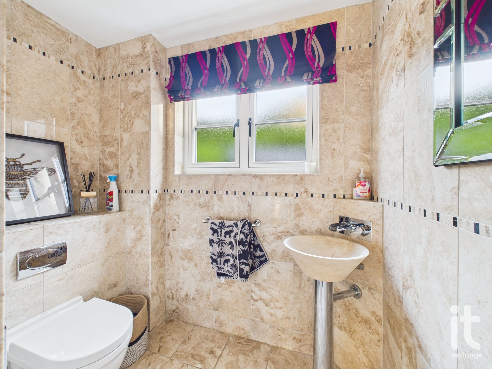 4 bedroom detached house SSTC in Hyde - Photograph 18.