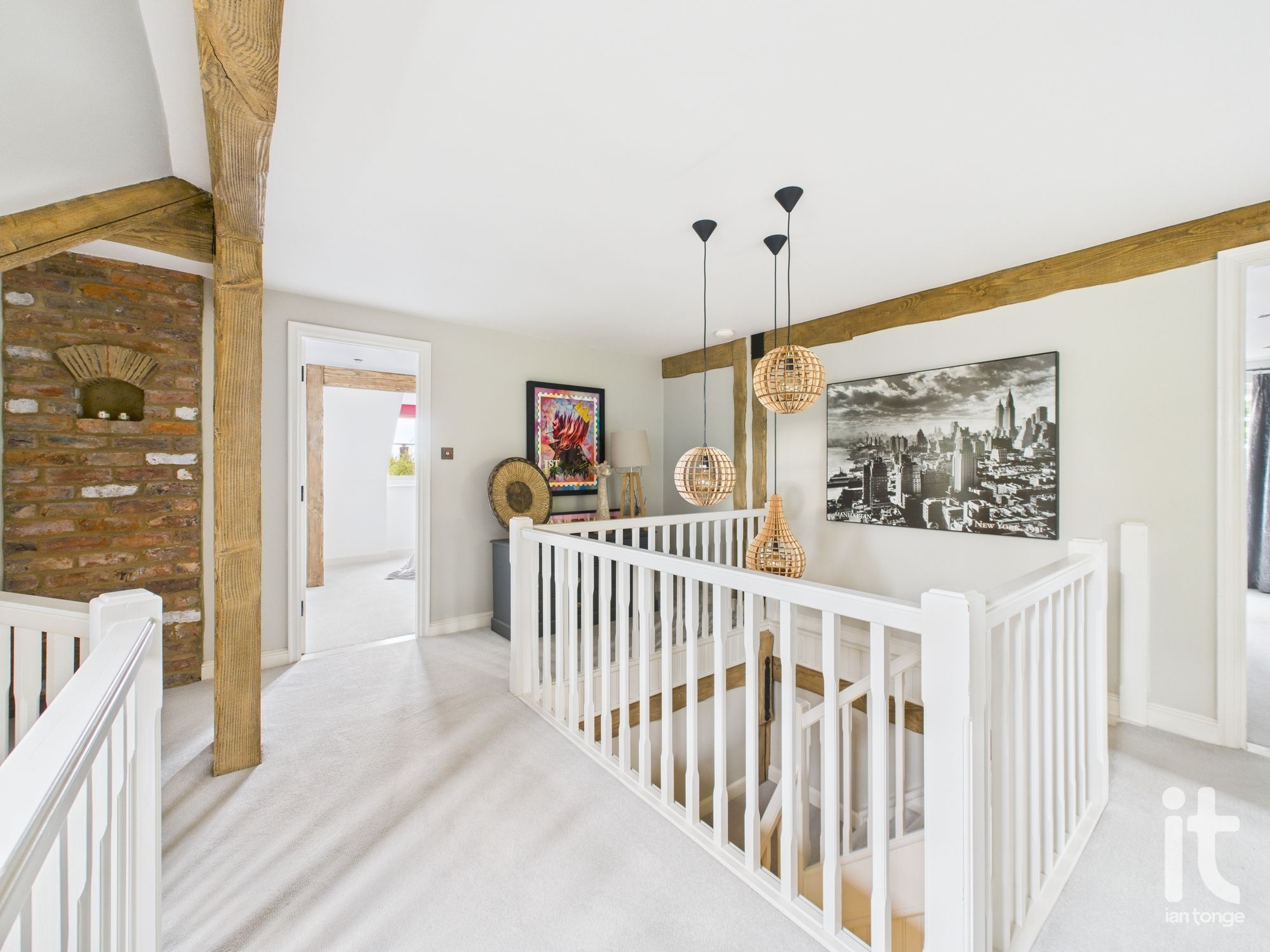 4 bedroom detached house SSTC in Hyde - Photograph 35.