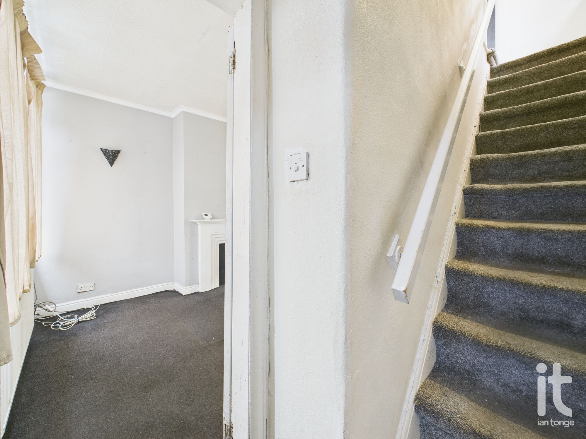 2 bedroom semi-detached house SSTC in Stockport - Photograph 5.
