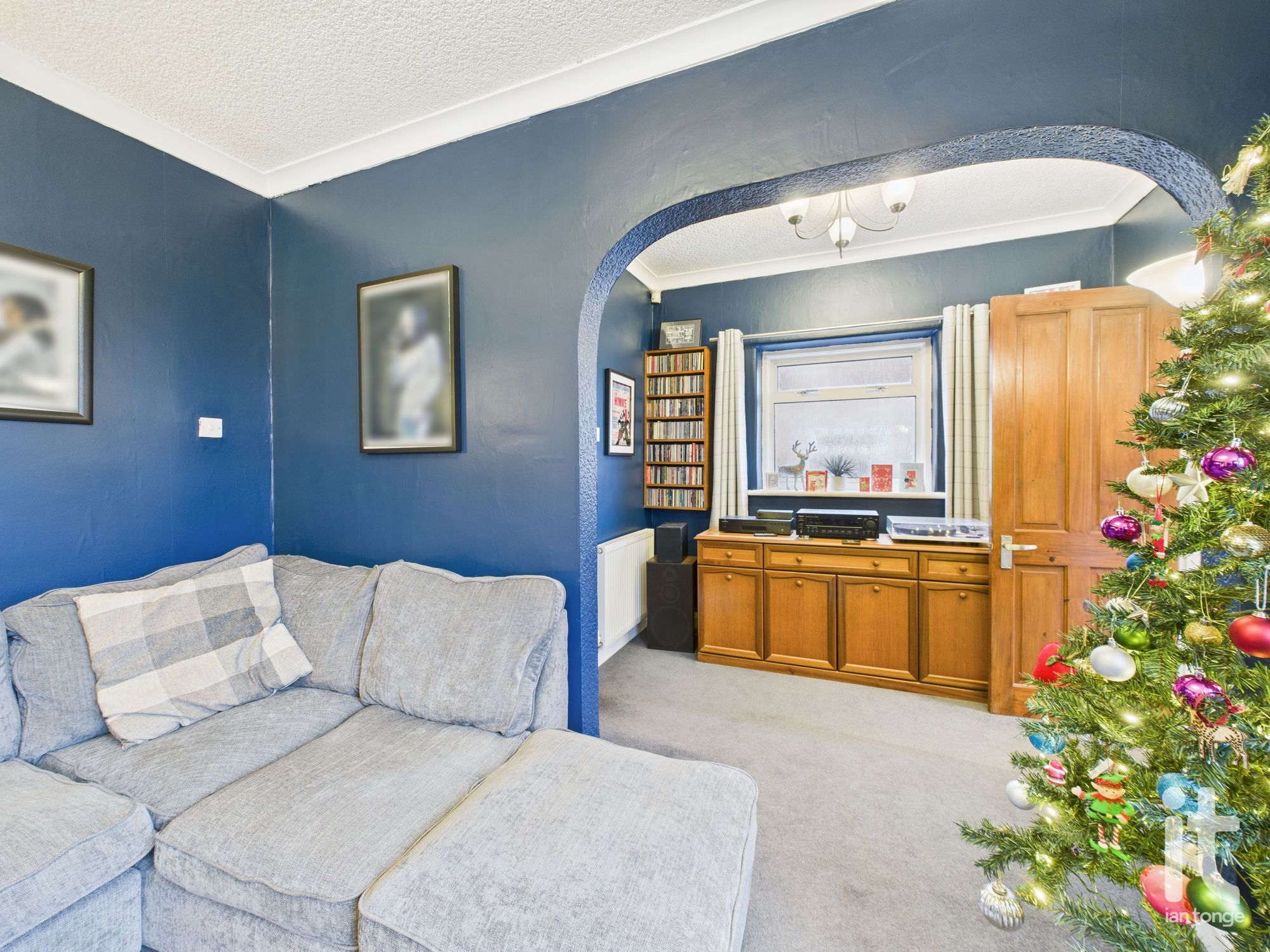 3 bedroom semi-detached house Sold in Stockport - Photograph 9.