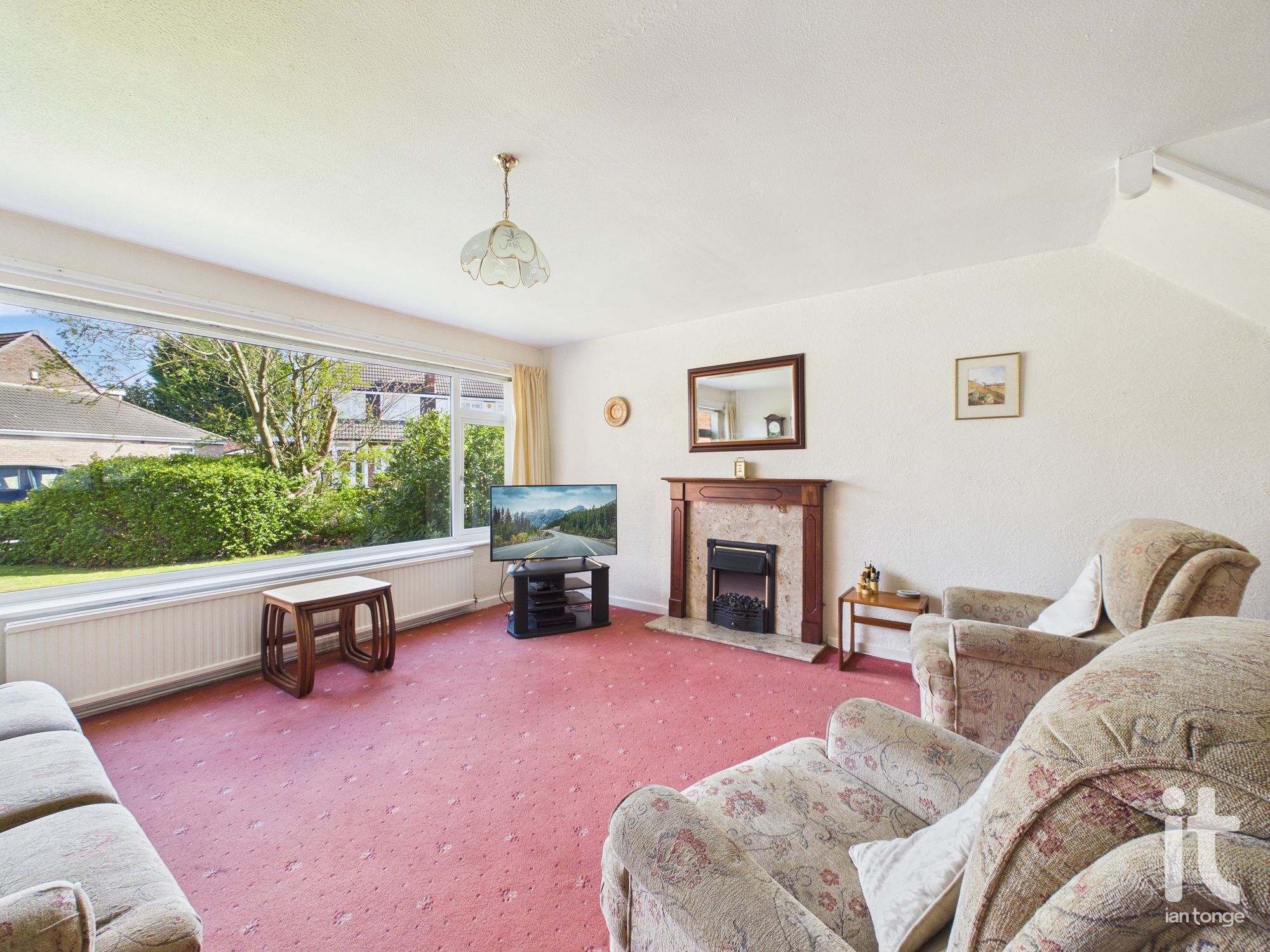 3 bedroom link detached house Under Offer in Stockport - Photograph 6.