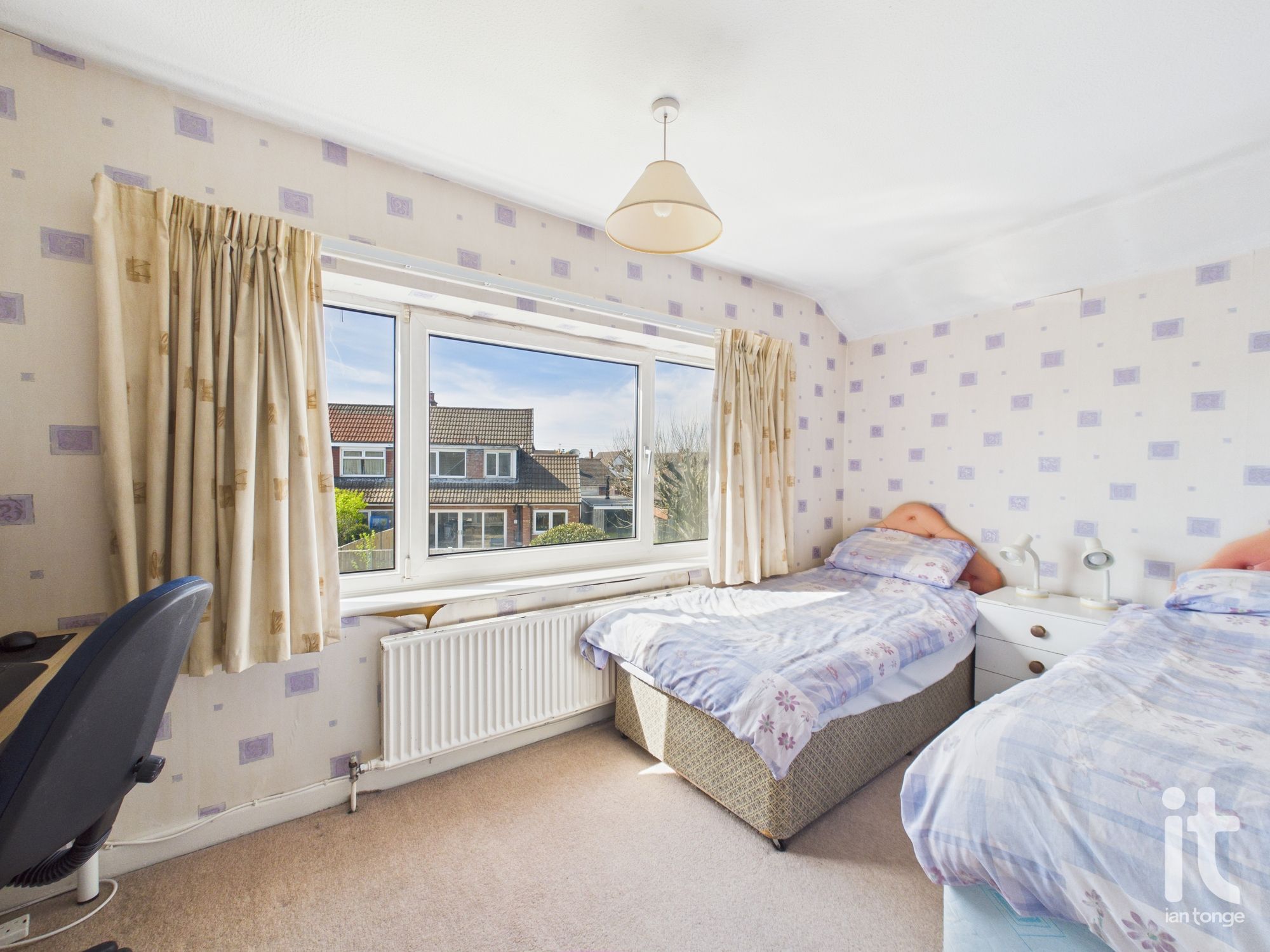 3 bedroom link detached house Under Offer in Stockport - Photograph 16.