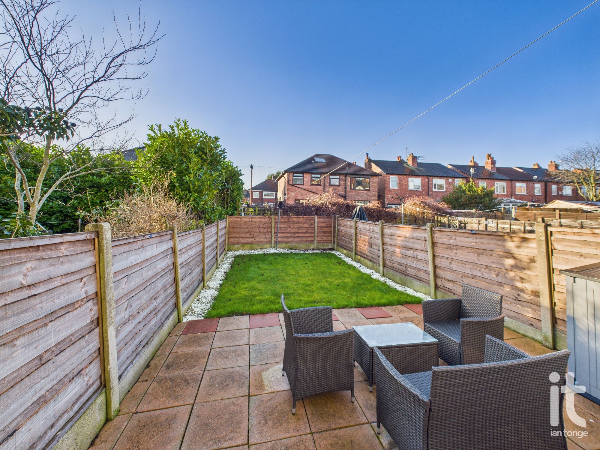 2 bedroom semi-detached house Sold in Stockport - Photograph 14.