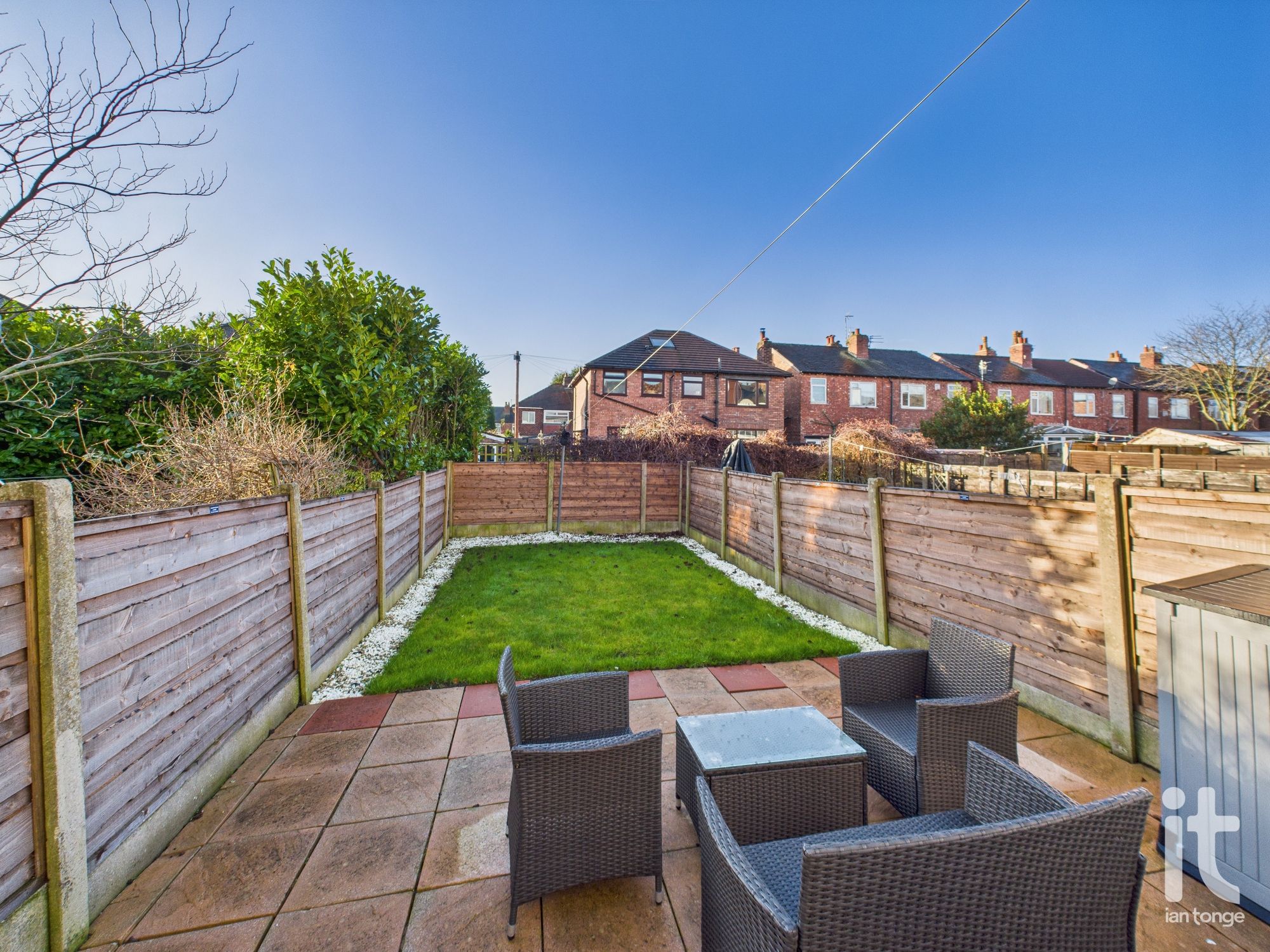 2 bedroom semi-detached house Sold in Stockport - Photograph 4.