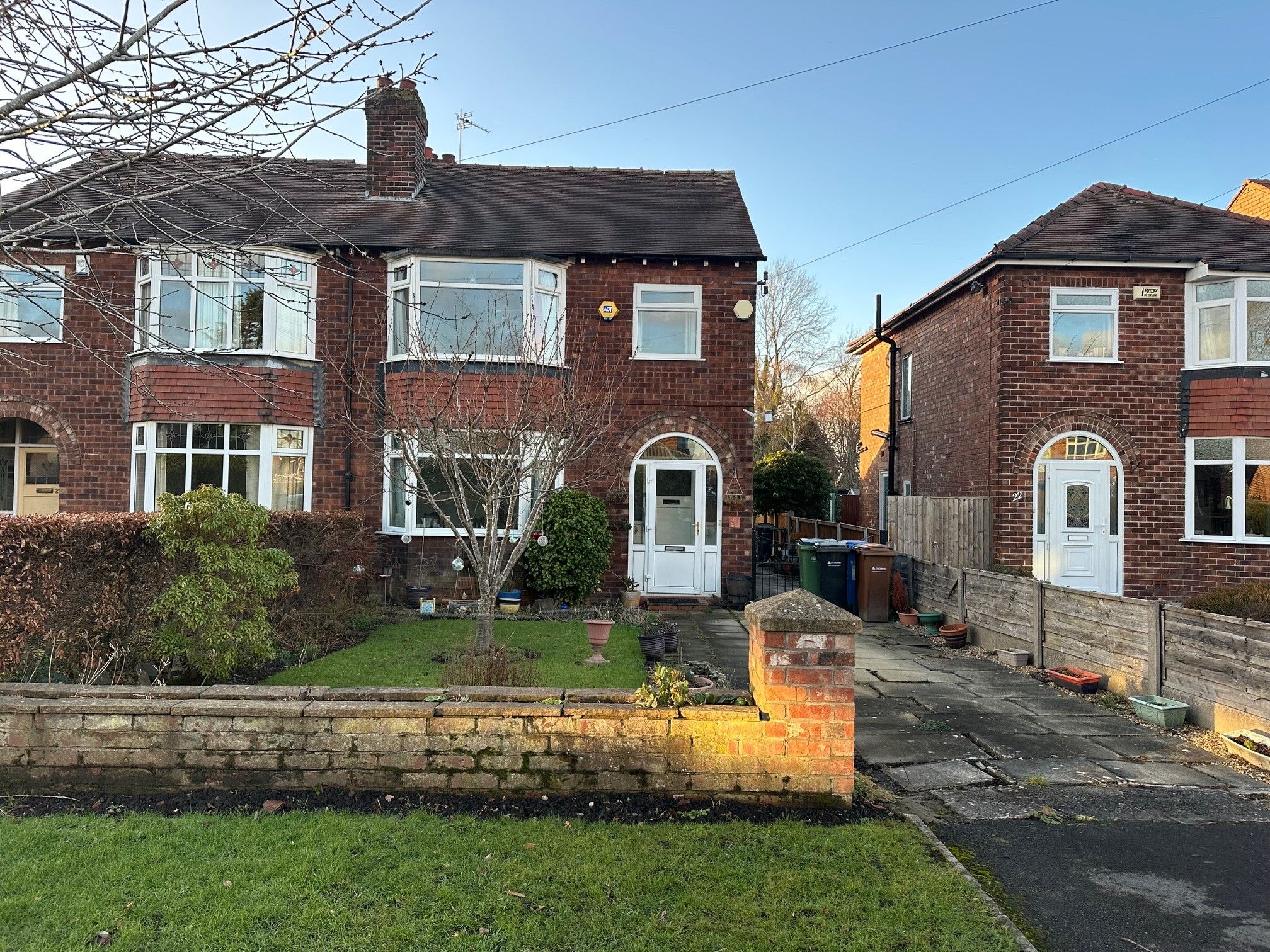3 bedroom semi-detached house For Sale in Stockport - Property photograph.