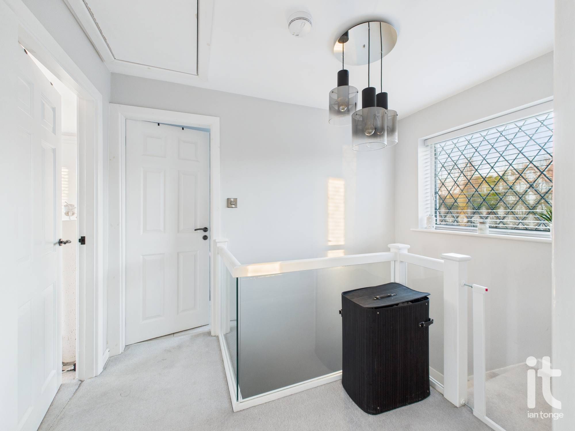 3 bedroom detached house Under Offer in Stockport - Photograph 11.