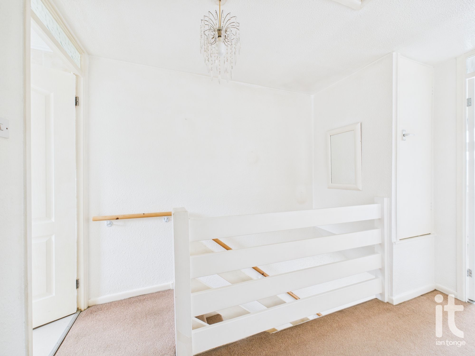 3 bedroom mid terraced house SSTC in Stockport - Photograph 10.