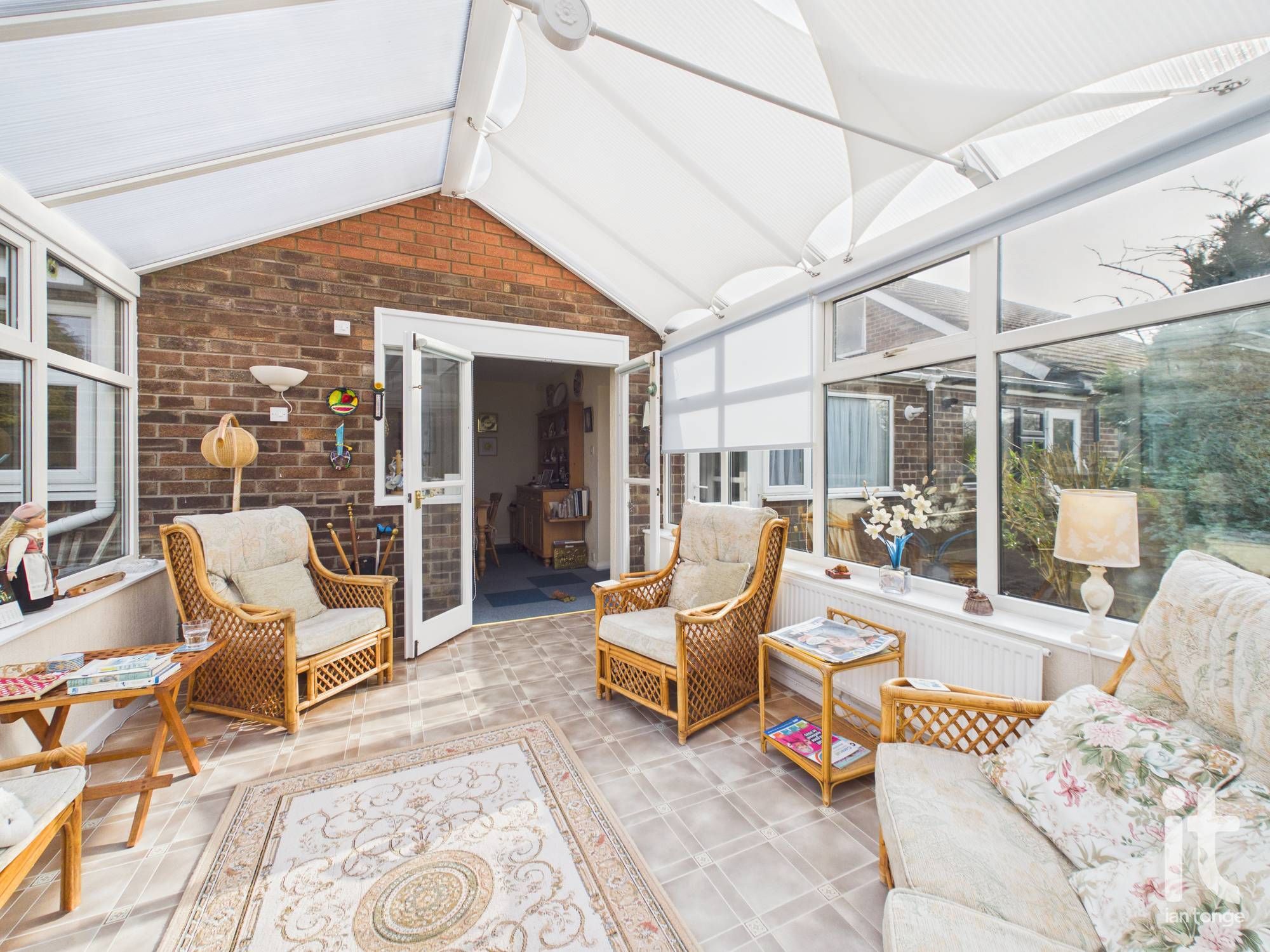 4 bedroom detached bungalow Under Offer in Stockport - Photograph 10.