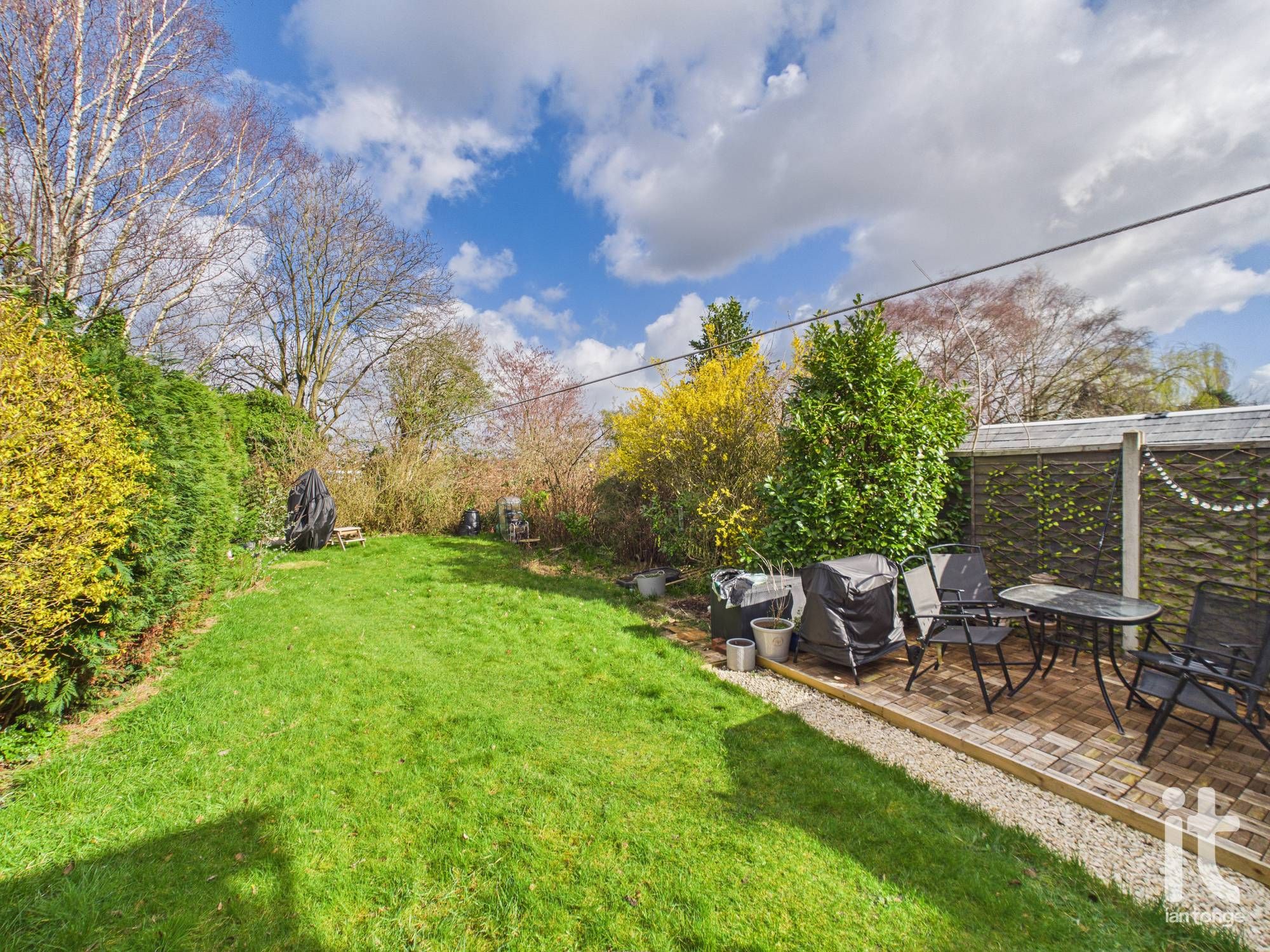 3 bedroom semi-detached house For Sale in Stockport - Photograph 15.