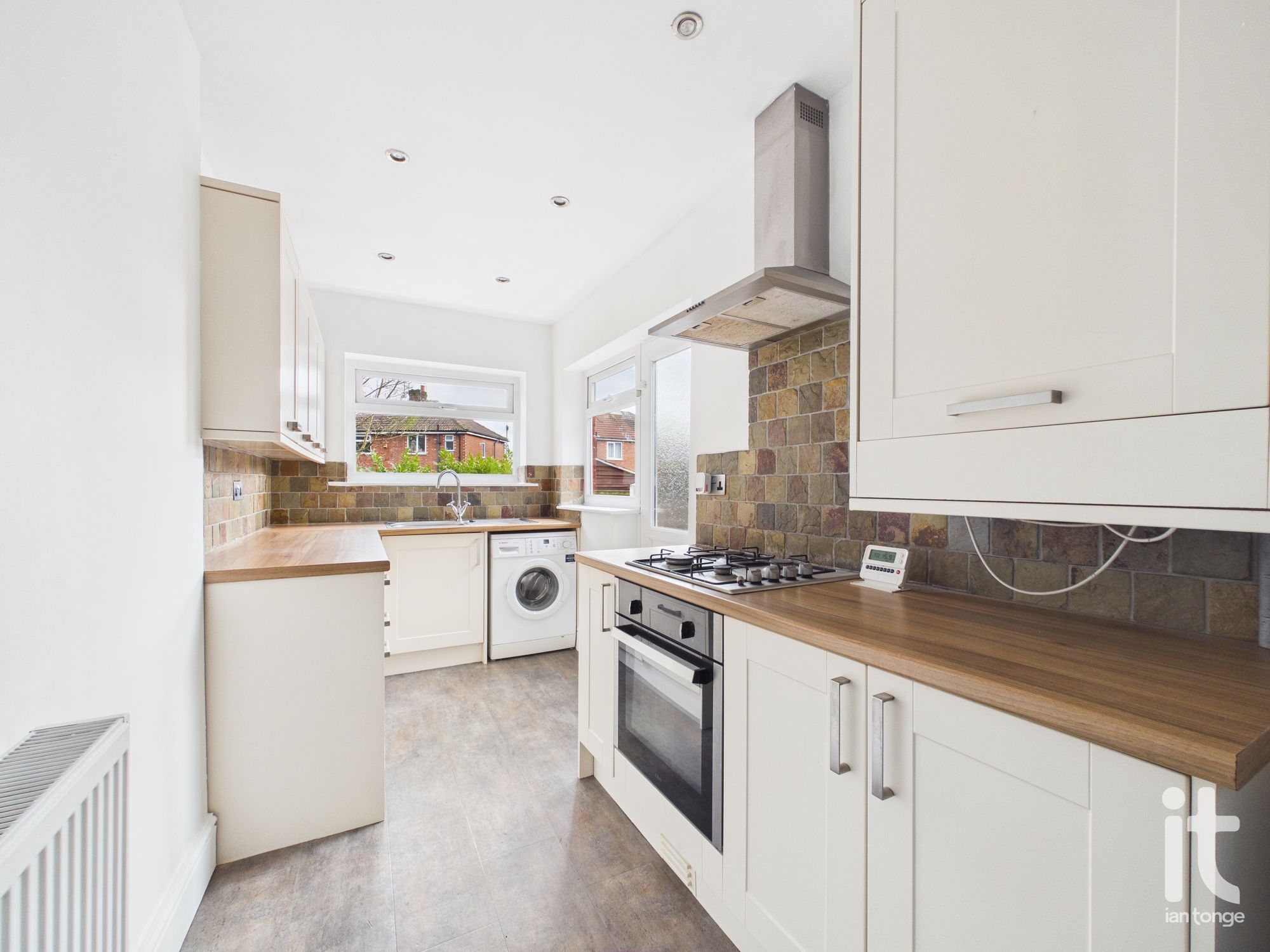 2 bedroom mid terraced house Under Offer in Stockport - Photograph 2.