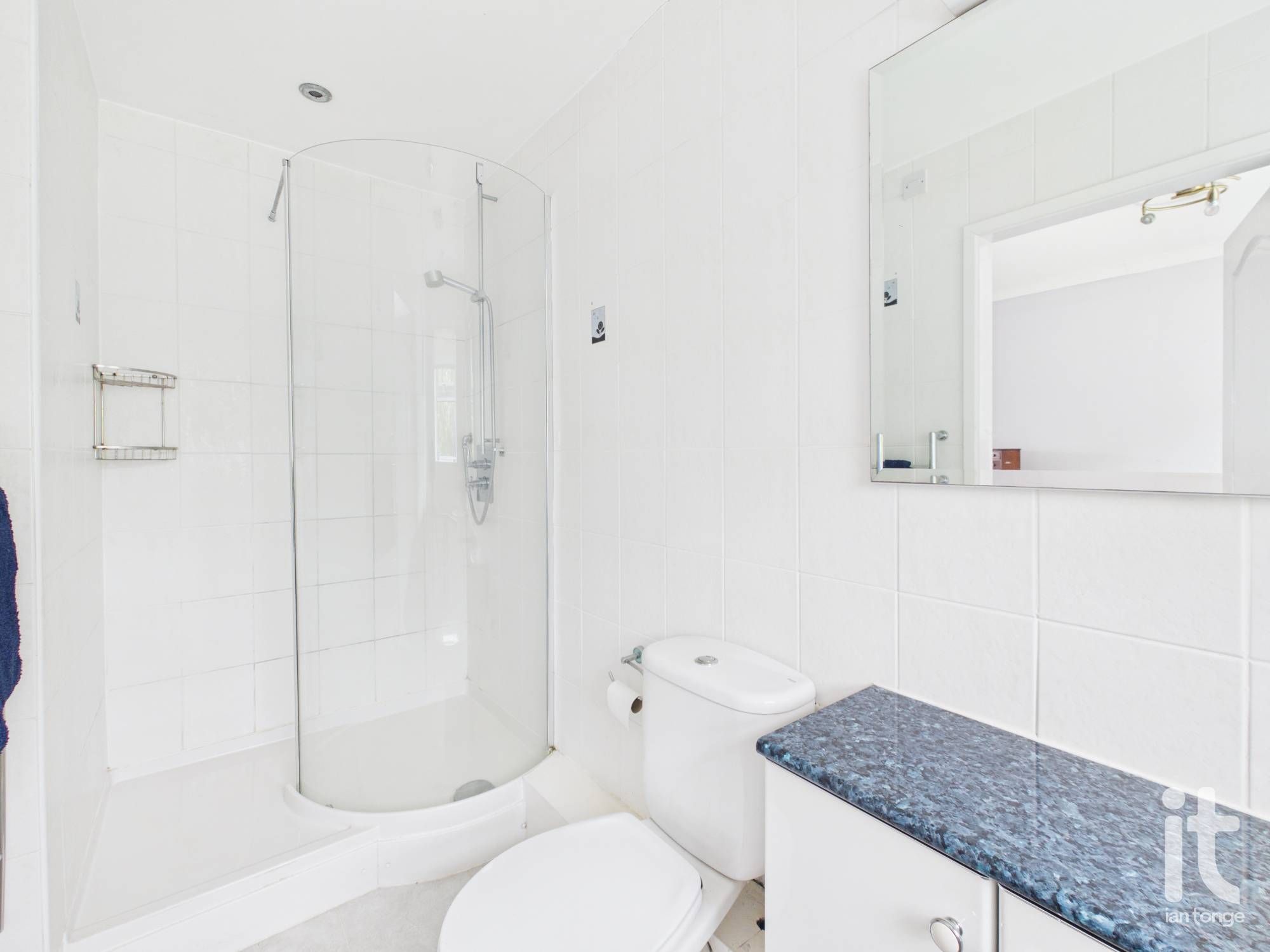4 bedroom detached house For Sale in Stockport - Photograph 15.