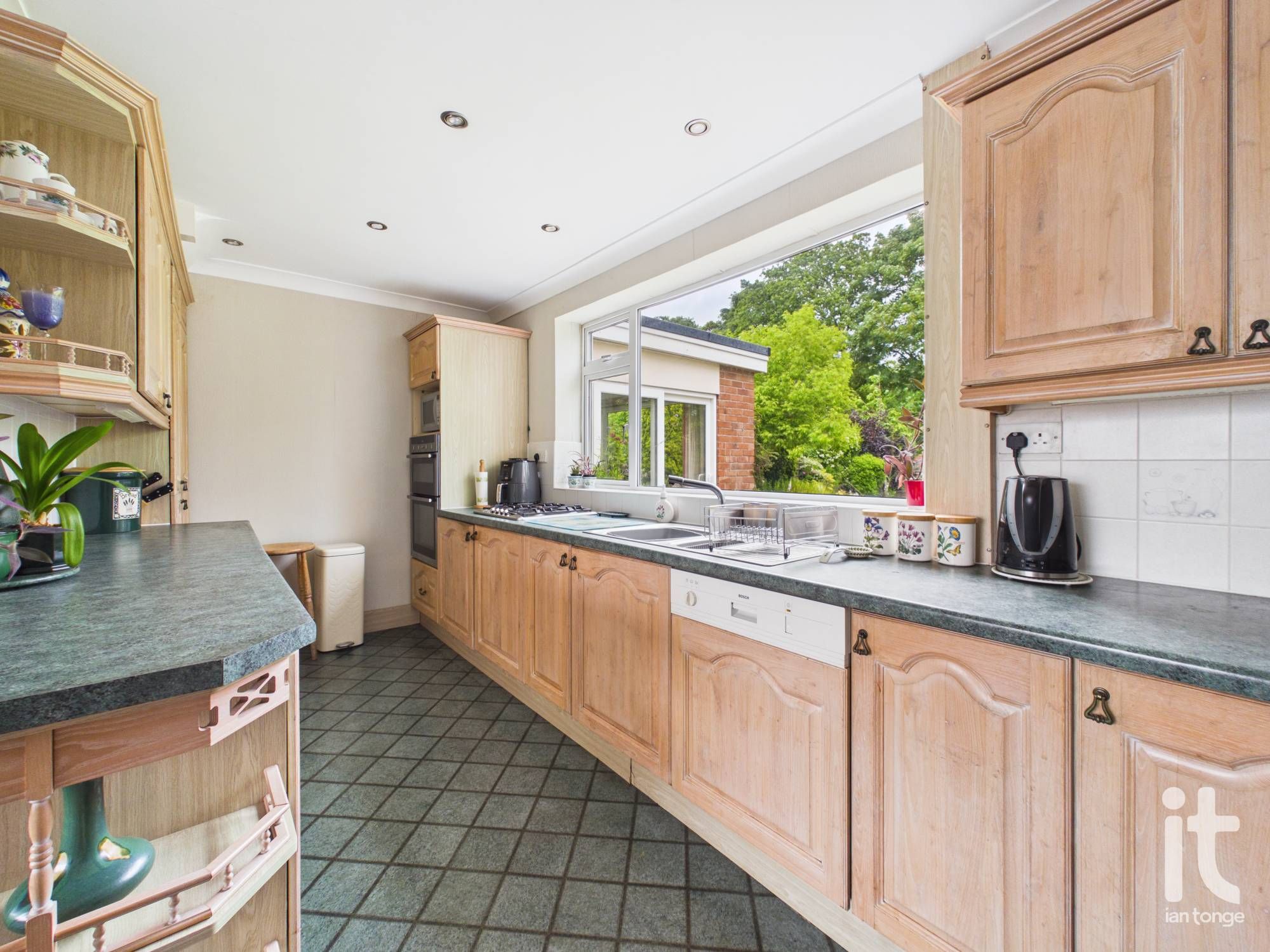 4 bedroom detached house For Sale in Stockport - Photograph 10.
