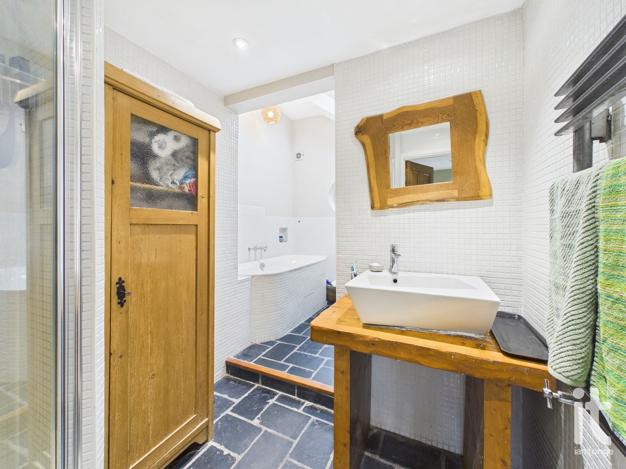 3 bedroom semi-detached house Under Offer in Stockport - Photograph 18.