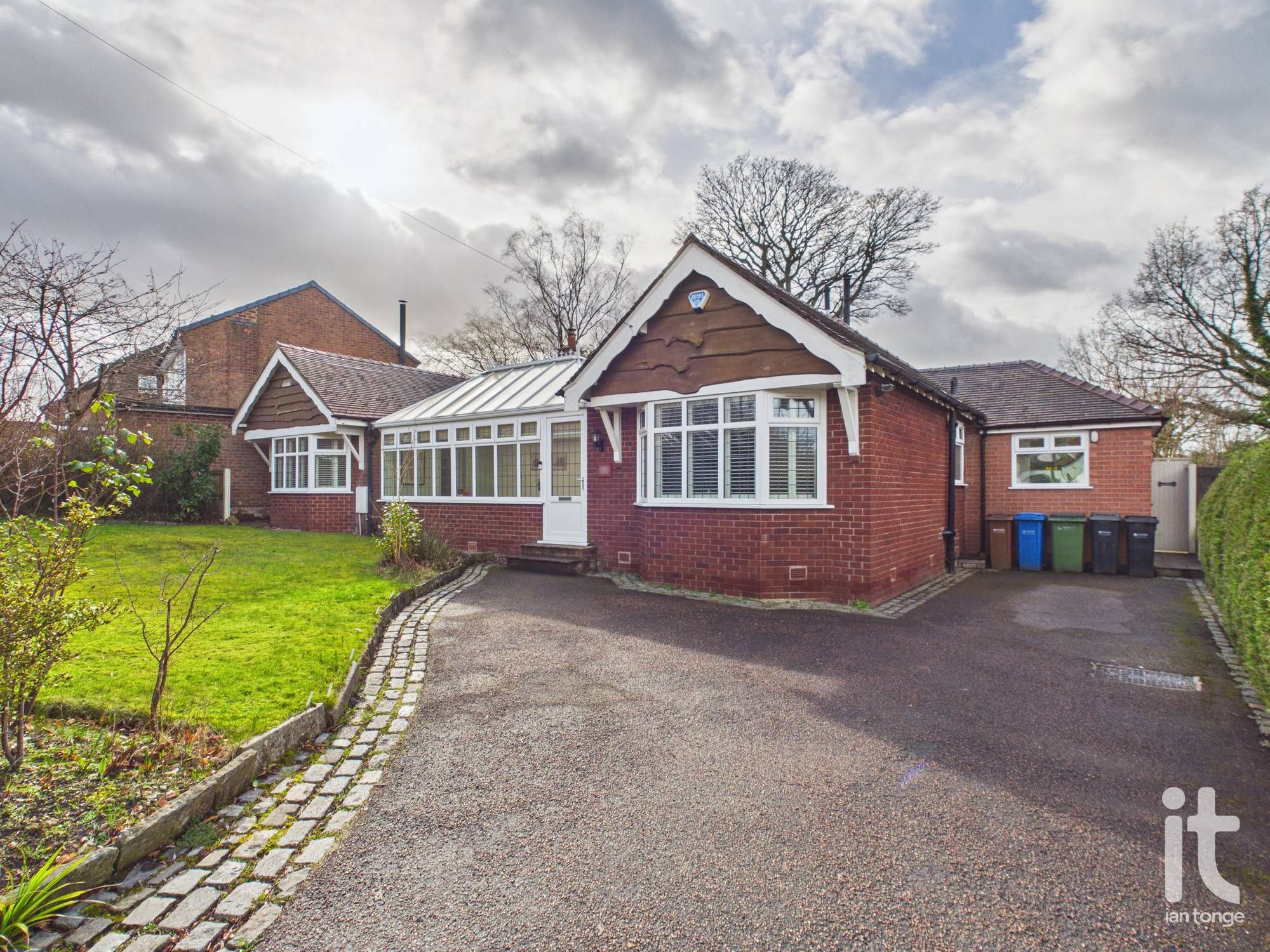 3 bedroom detached bungalow For Sale in Stockport - Photograph 1.