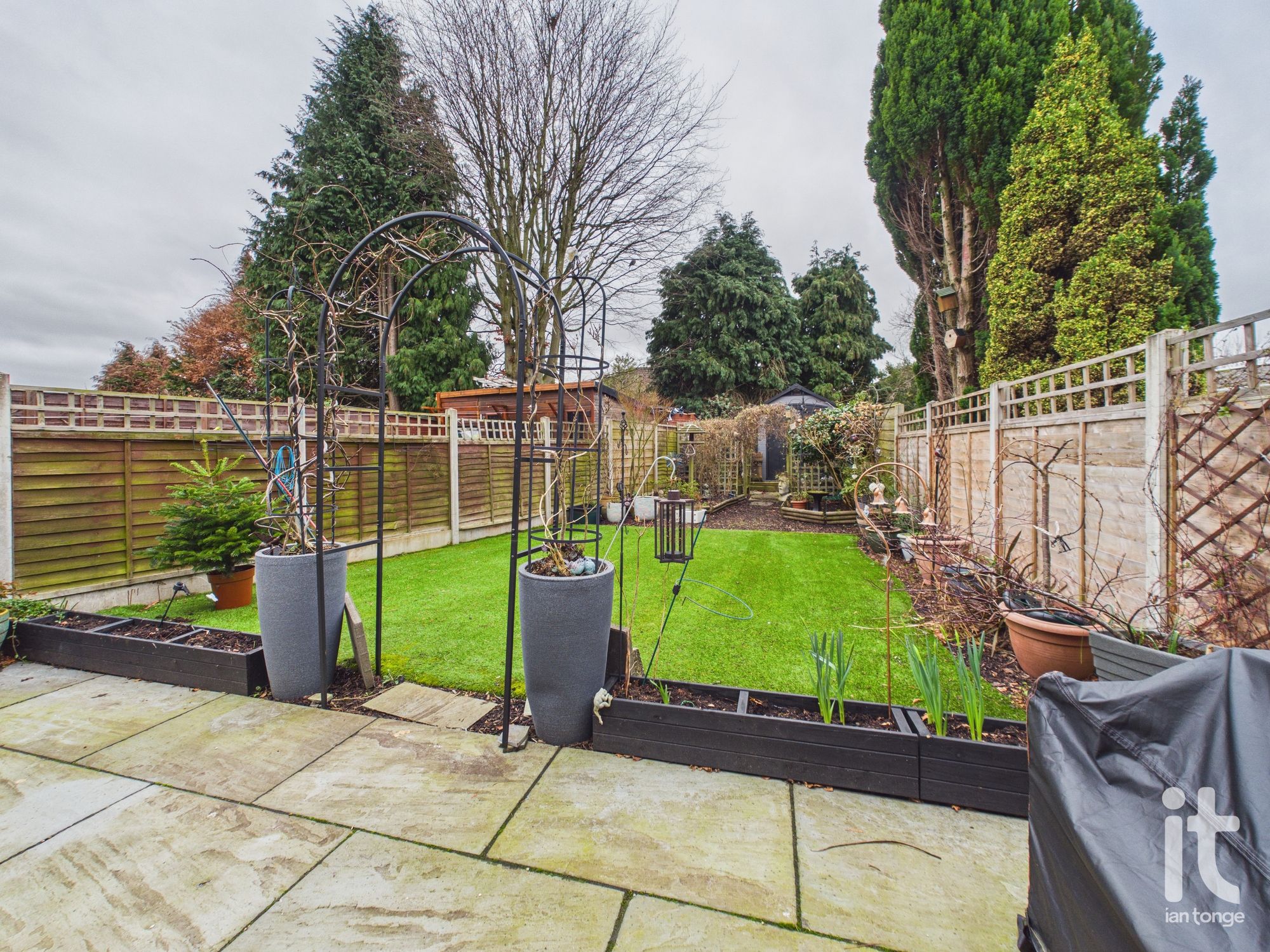 3 bedroom semi-detached house SSTC in Stockport - Photograph 4.