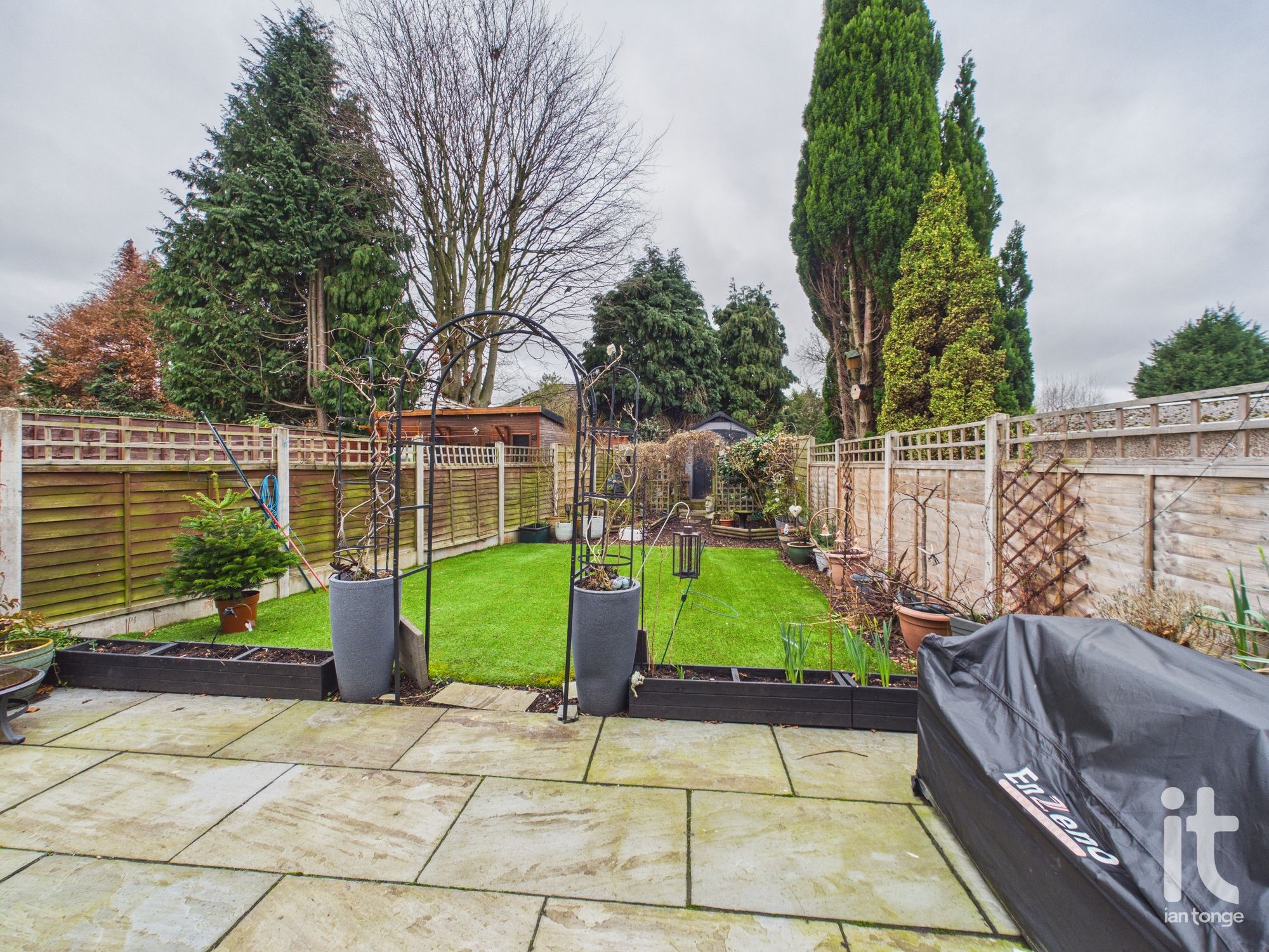 3 bedroom semi-detached house SSTC in Stockport - Photograph 5.