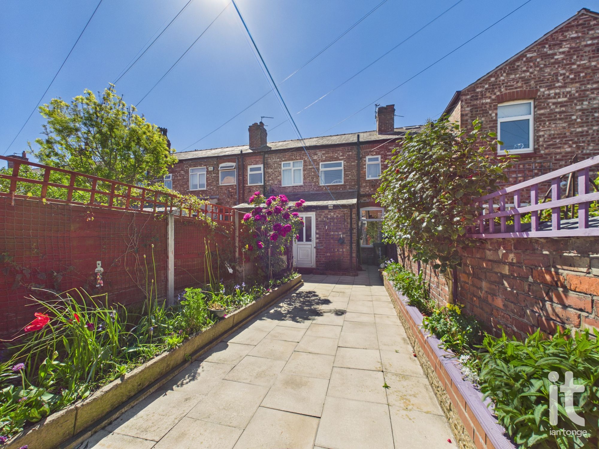 2 bedroom mid terraced house For Sale in Stockport - Photograph 11.