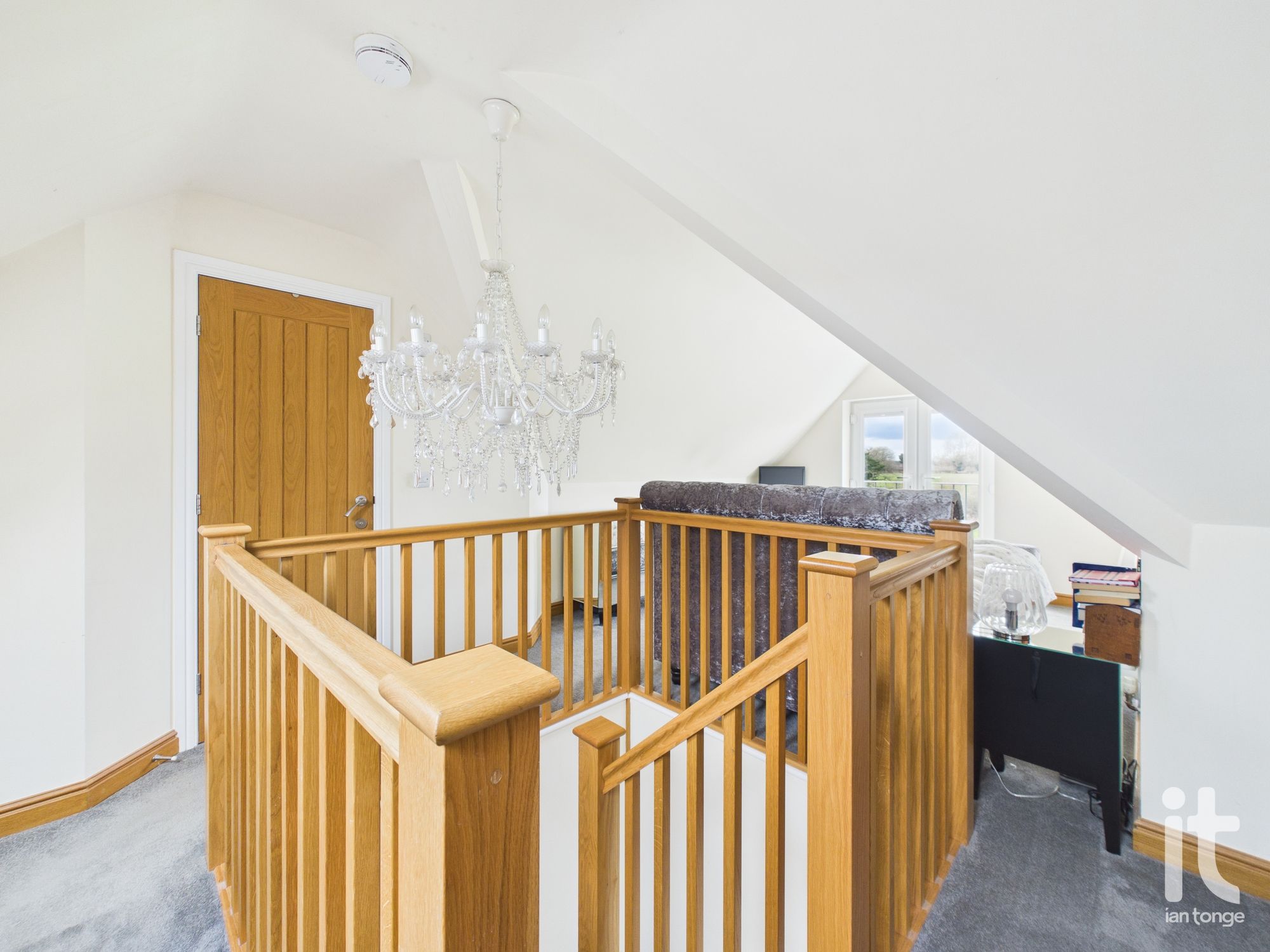 6 bedroom semi-detached house Under Offer in Stockport - Photograph 28.