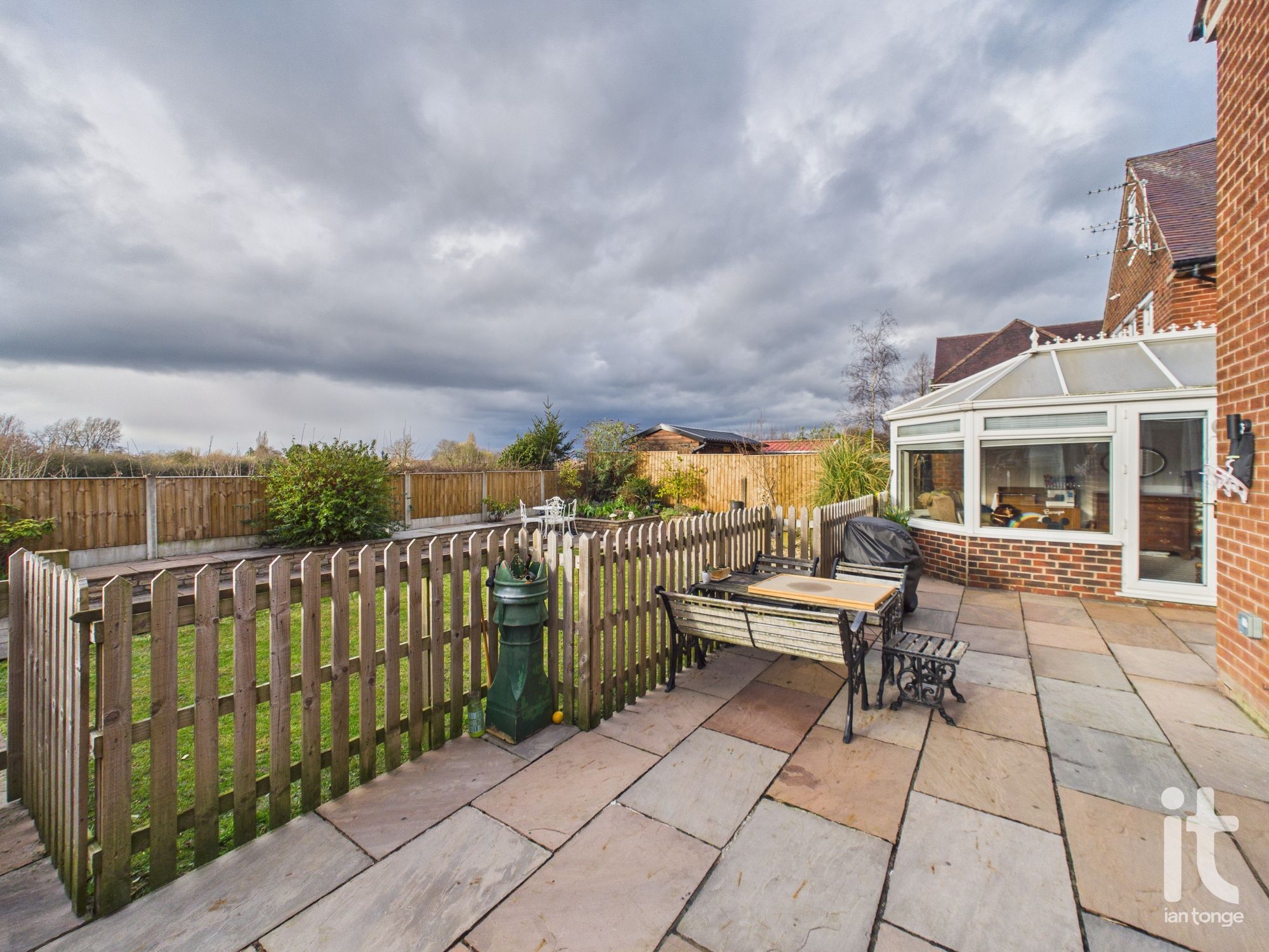 6 bedroom semi-detached house Under Offer in Stockport - Photograph 34.