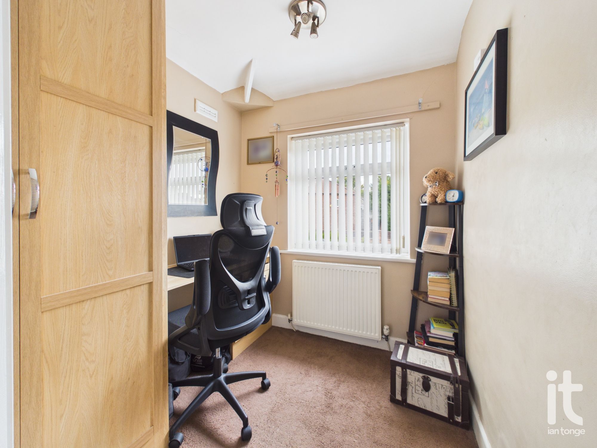 3 bedroom semi-detached house For Sale in Stockport - Photograph 22.