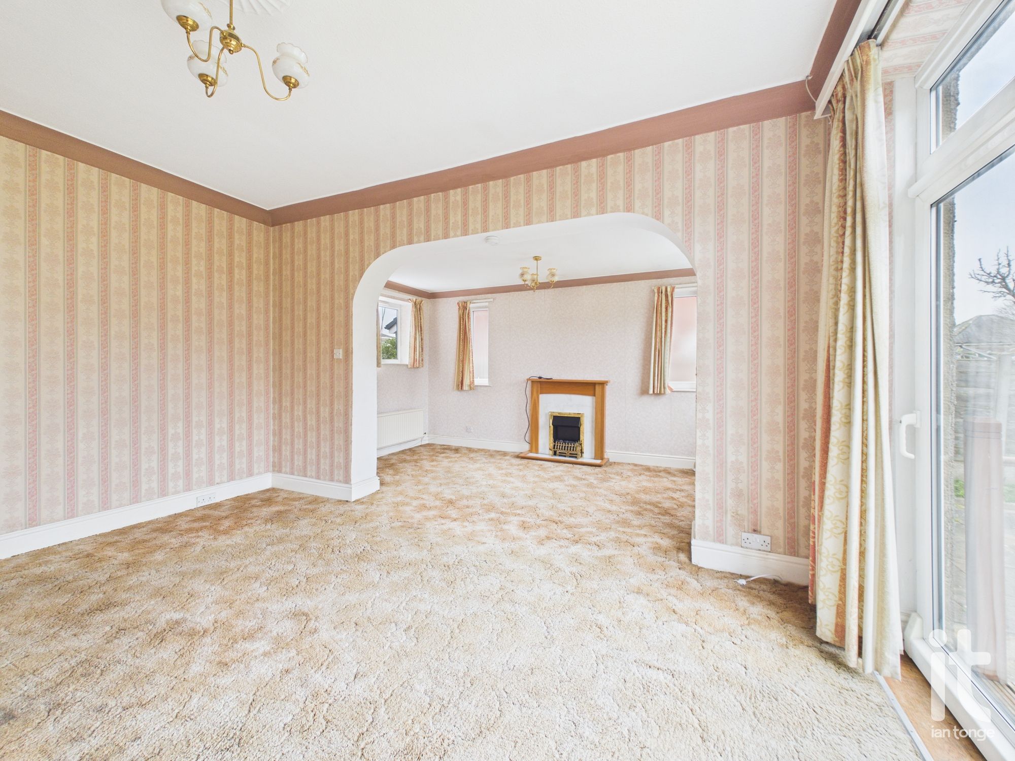 4 bedroom detached house Under Offer in Stockport - Photograph 3.