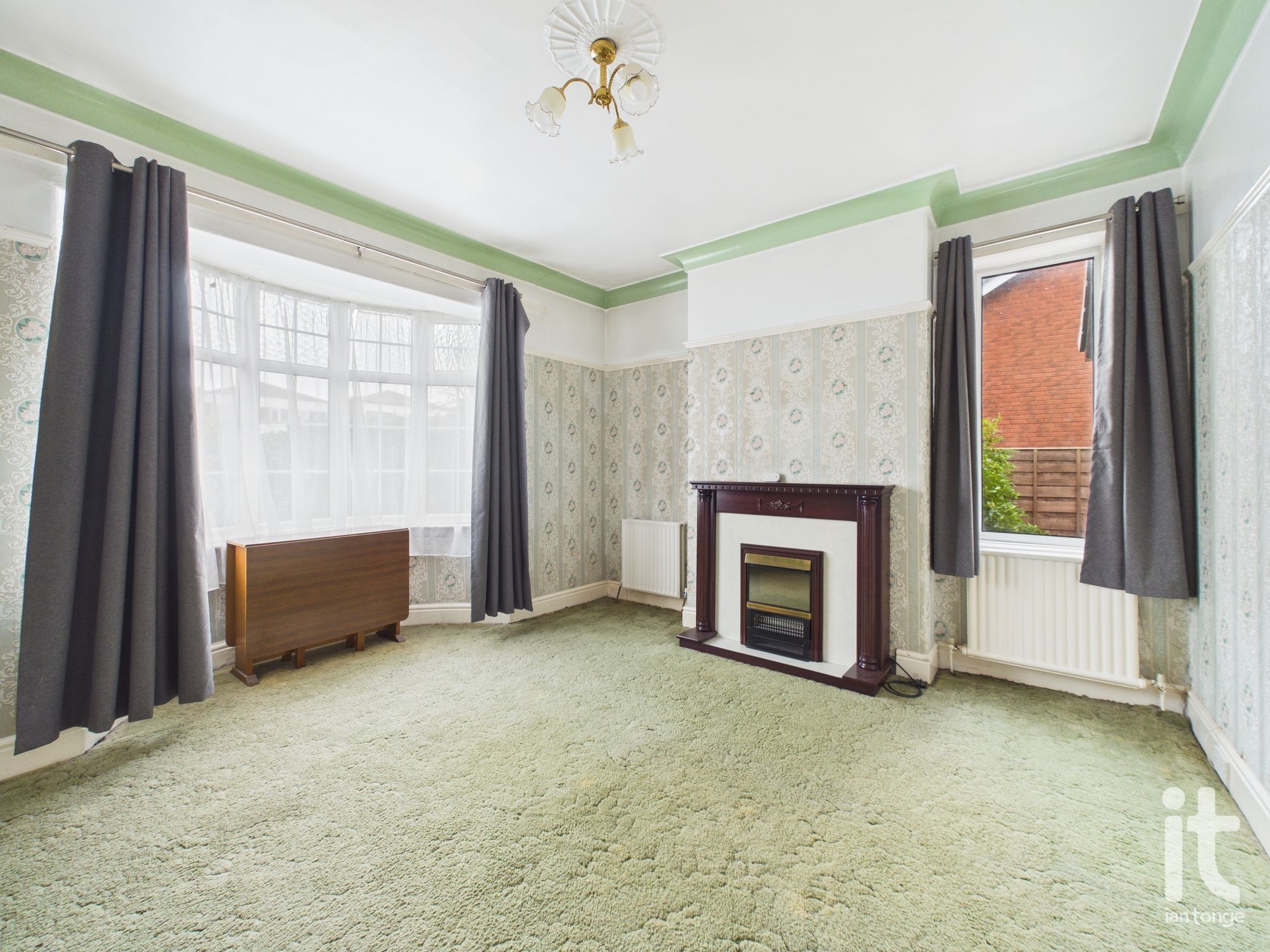 4 bedroom detached house Under Offer in Stockport - Photograph 2.