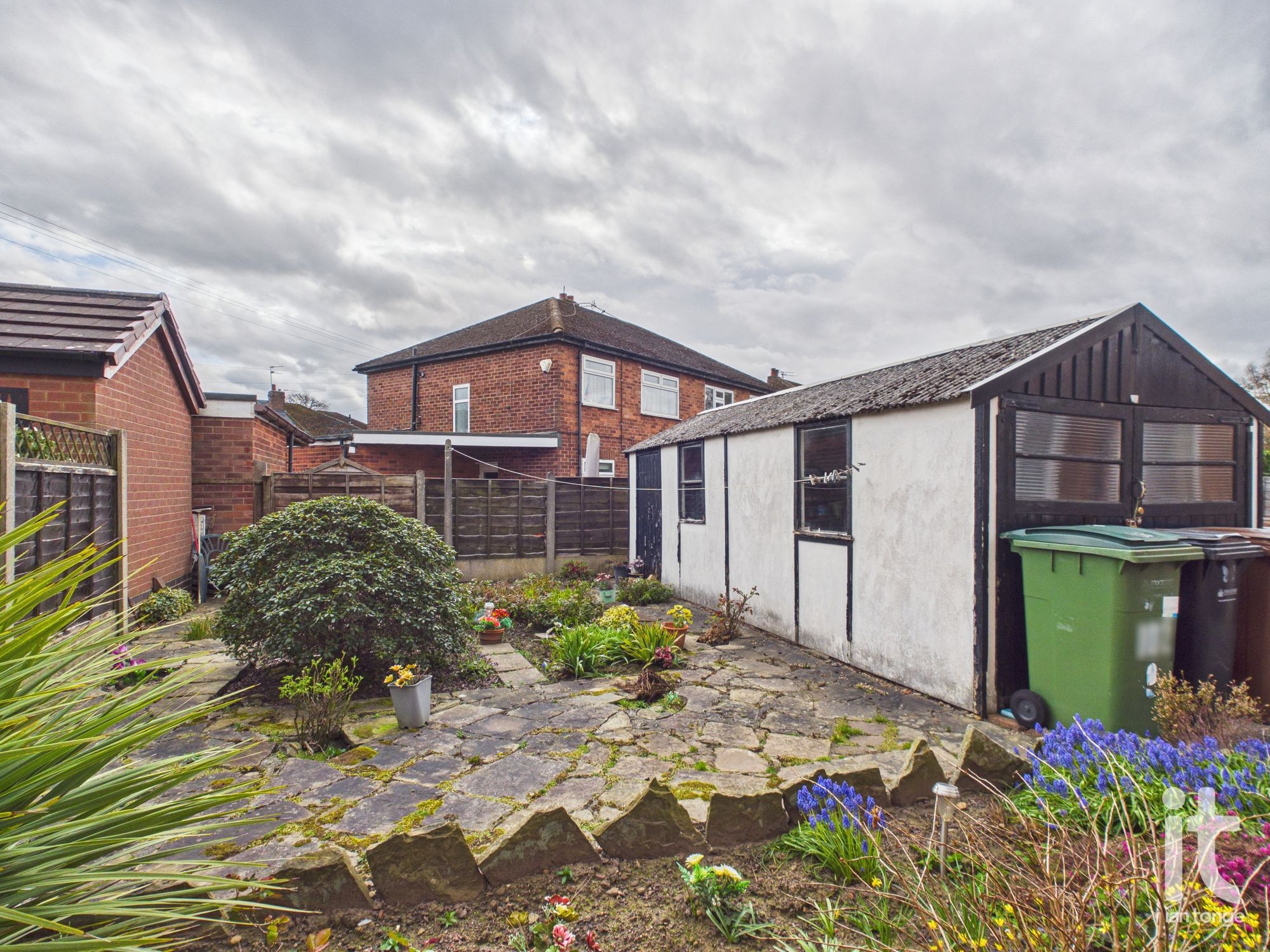 3 bedroom semi-detached house Under Offer in Stockport - Photograph 14.