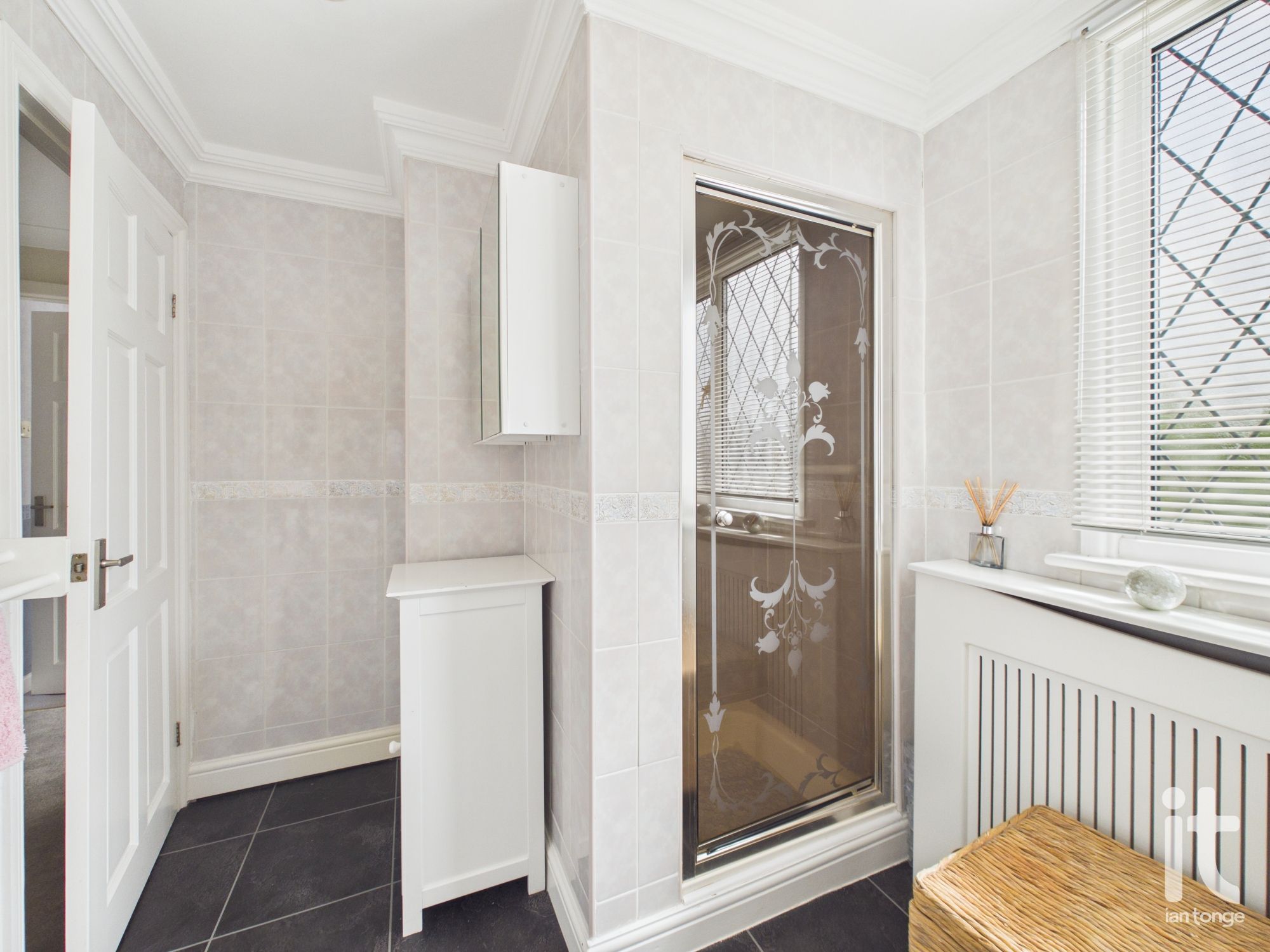 4 bedroom semi-detached house For Sale in Stockport - Photograph 23.