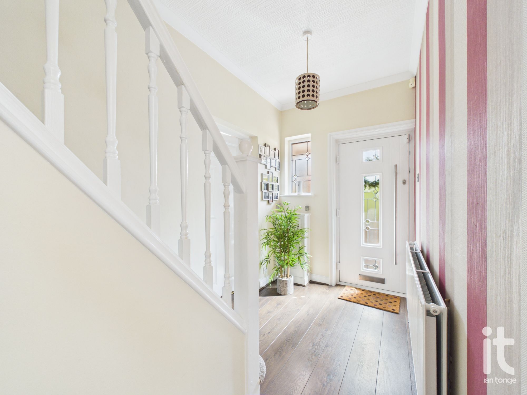 3 bedroom semi-detached house For Sale in Stockport - Photograph 6.